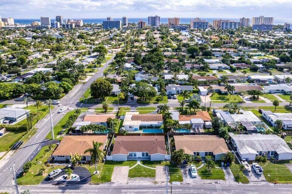 708 NE 23rd Avenue