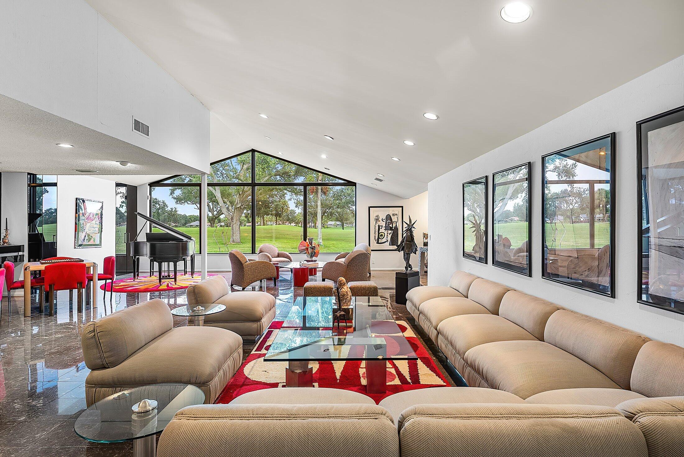 14 Oaks Lane