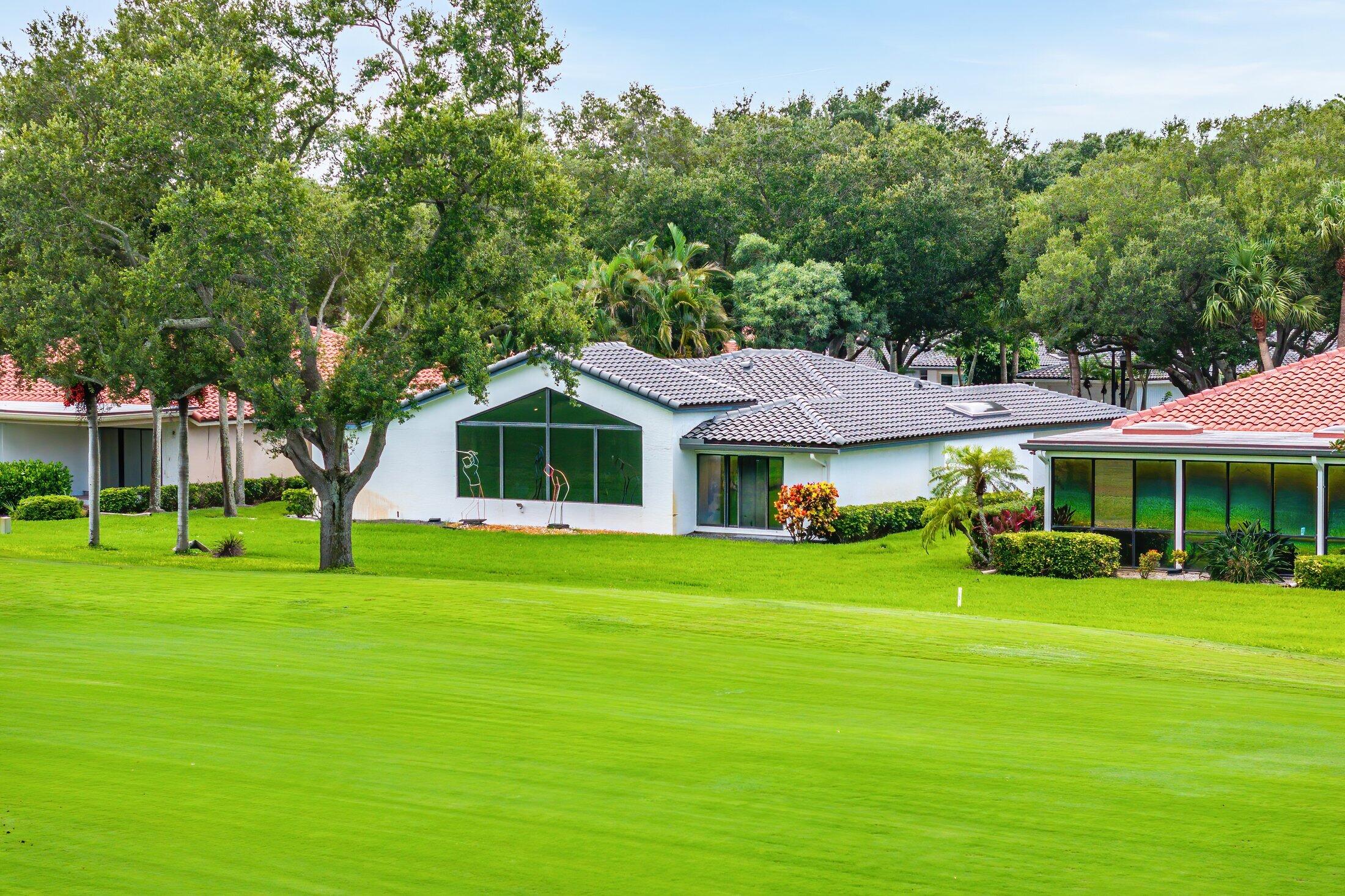 14 Oaks Lane