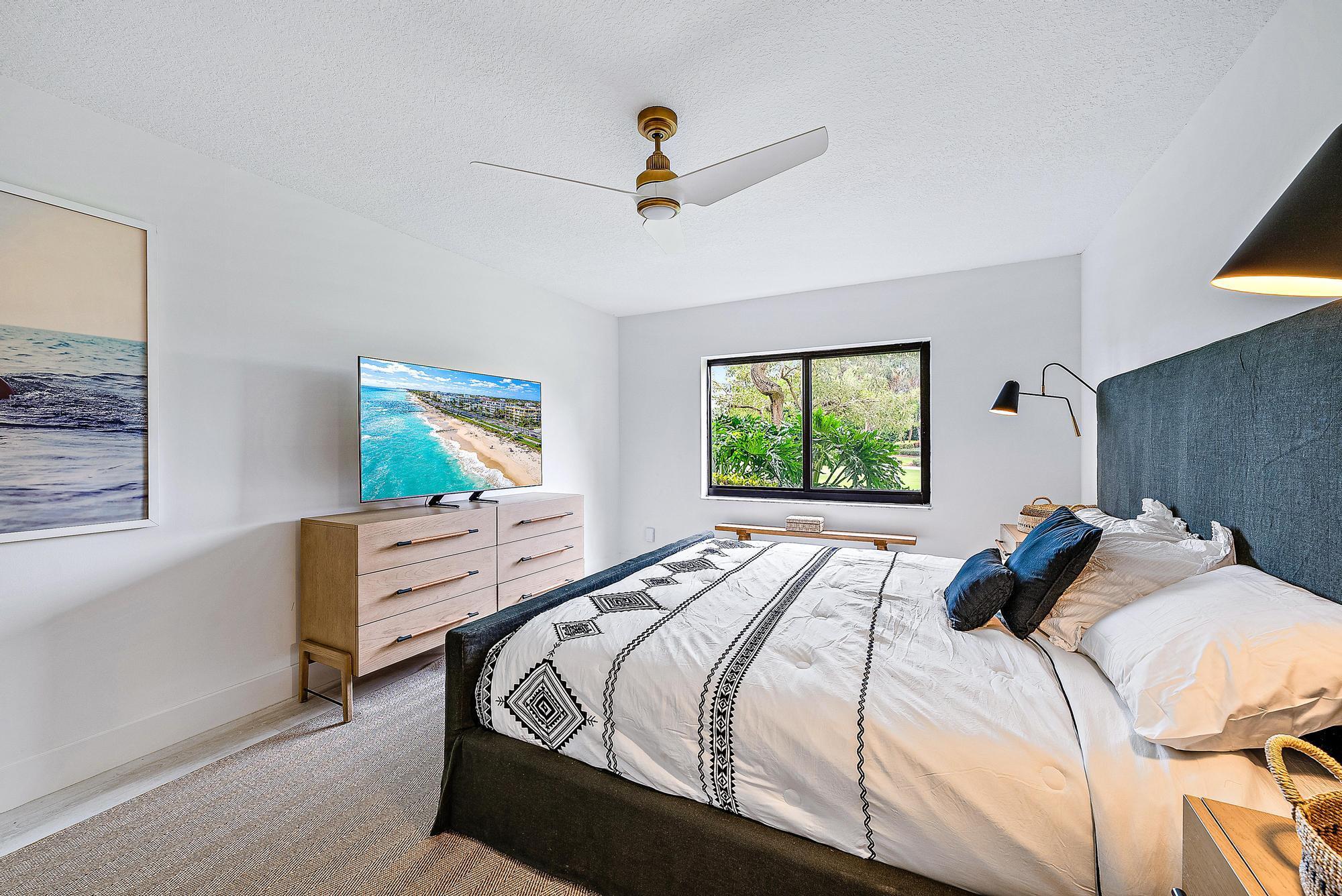 17138 Waterbend Drive 115
