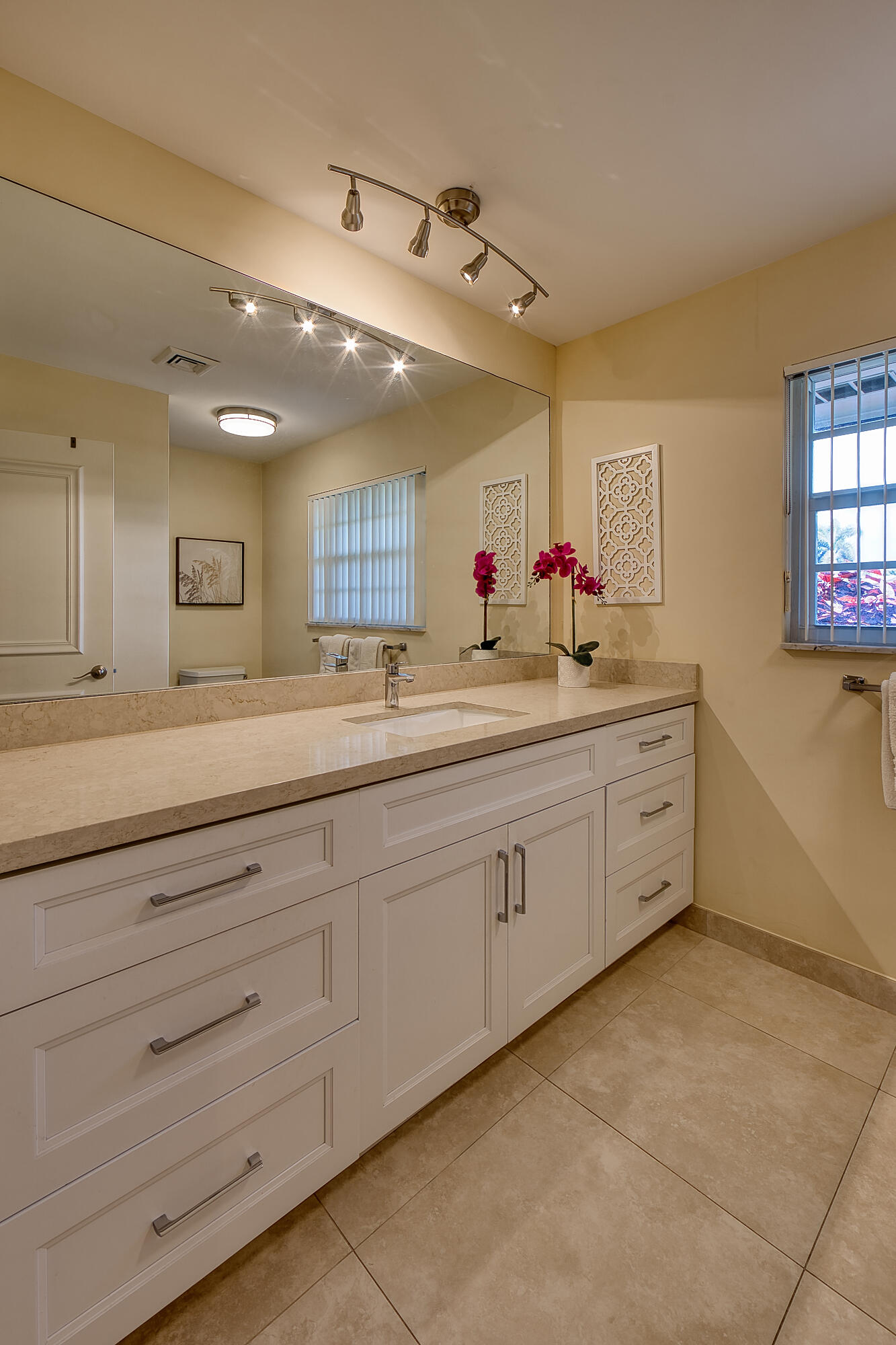 328 Cedar Key Circle