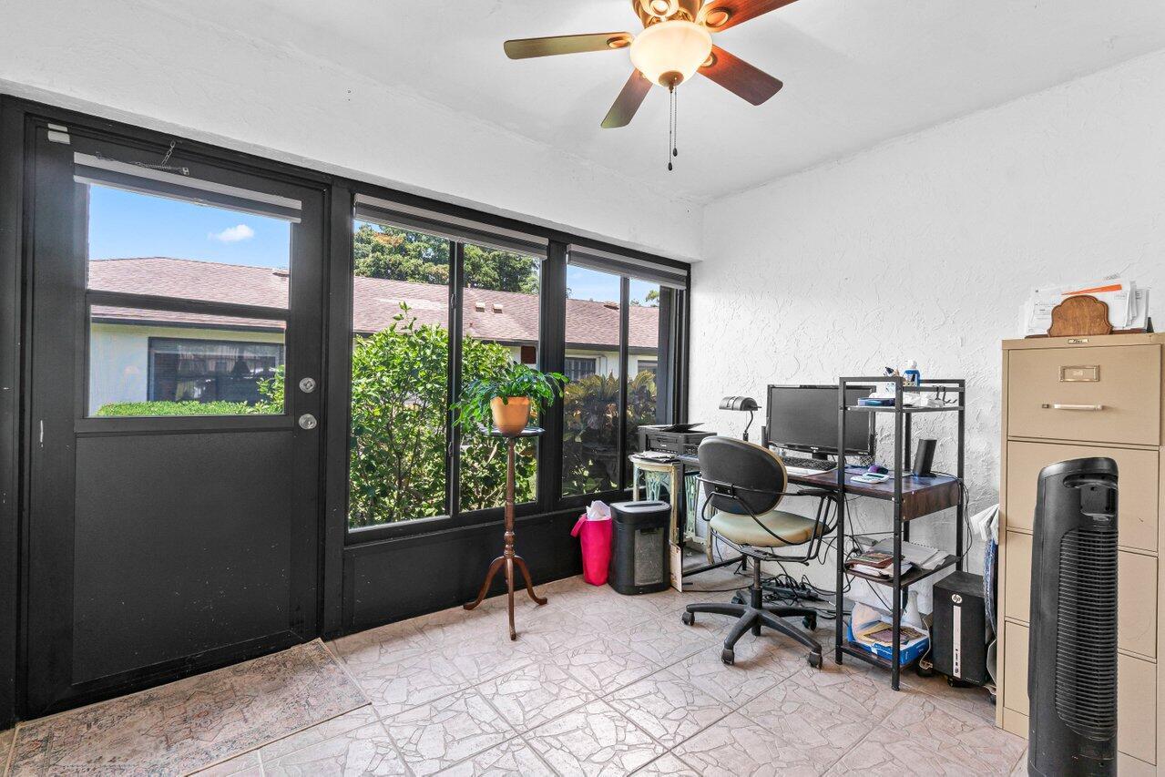 4882 Equestrian Circle B