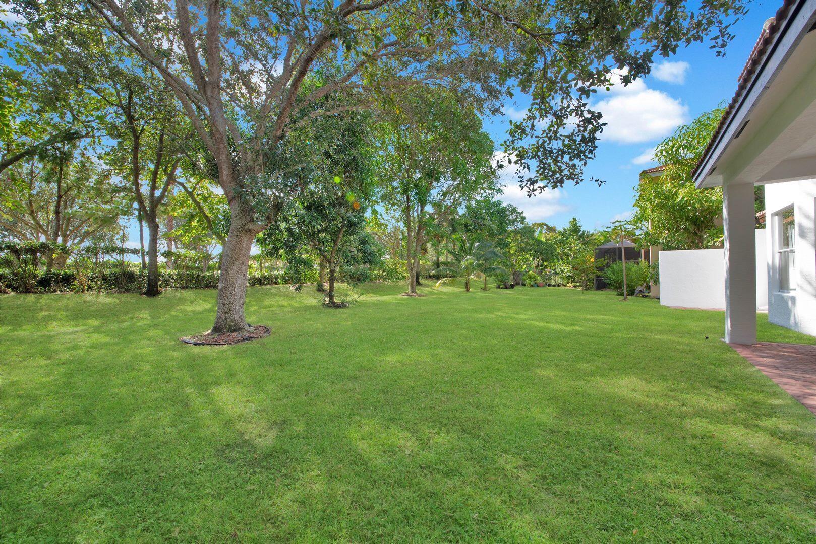 8273 Emerald Winds Circle