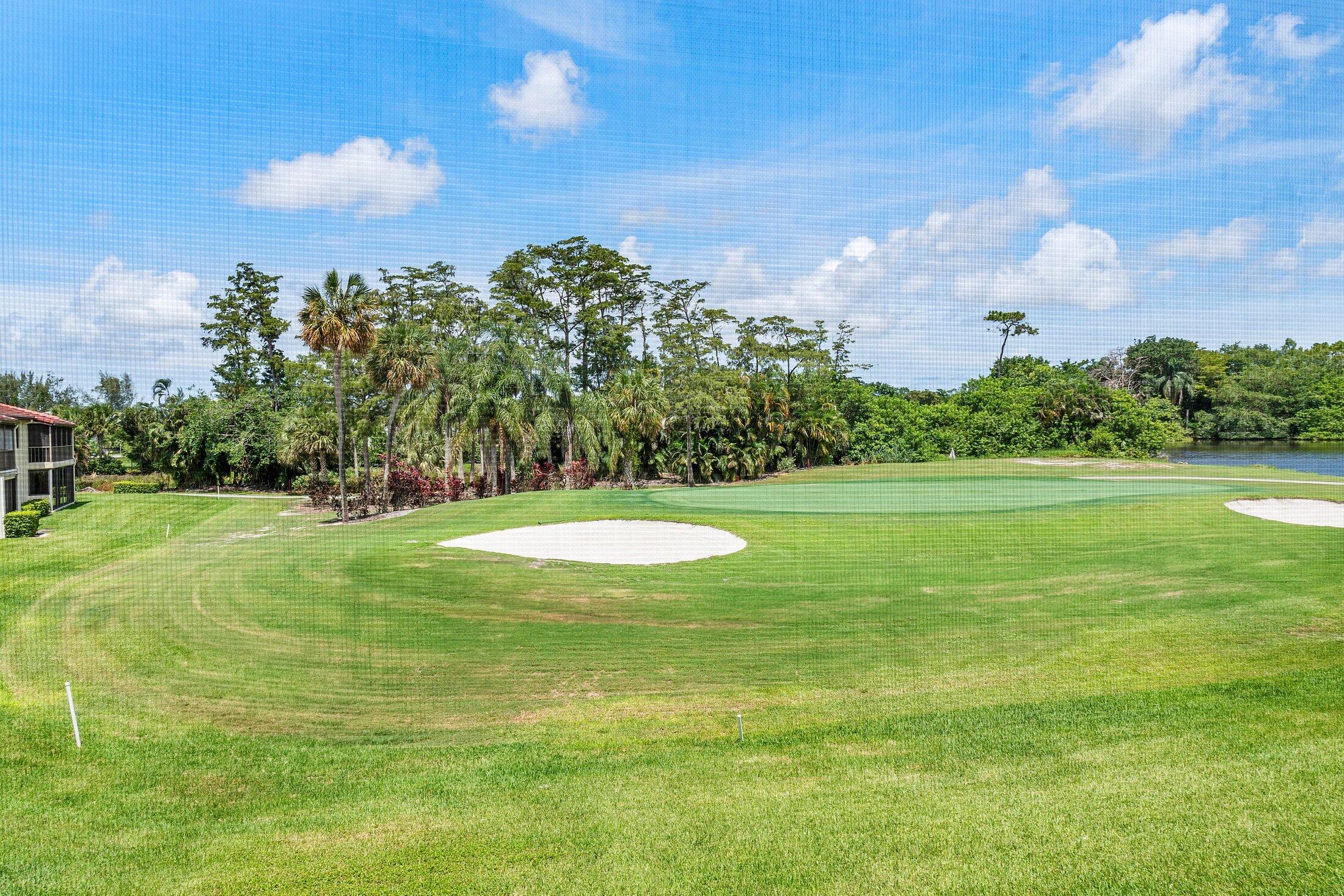 8315 Casa Del Lago 4d