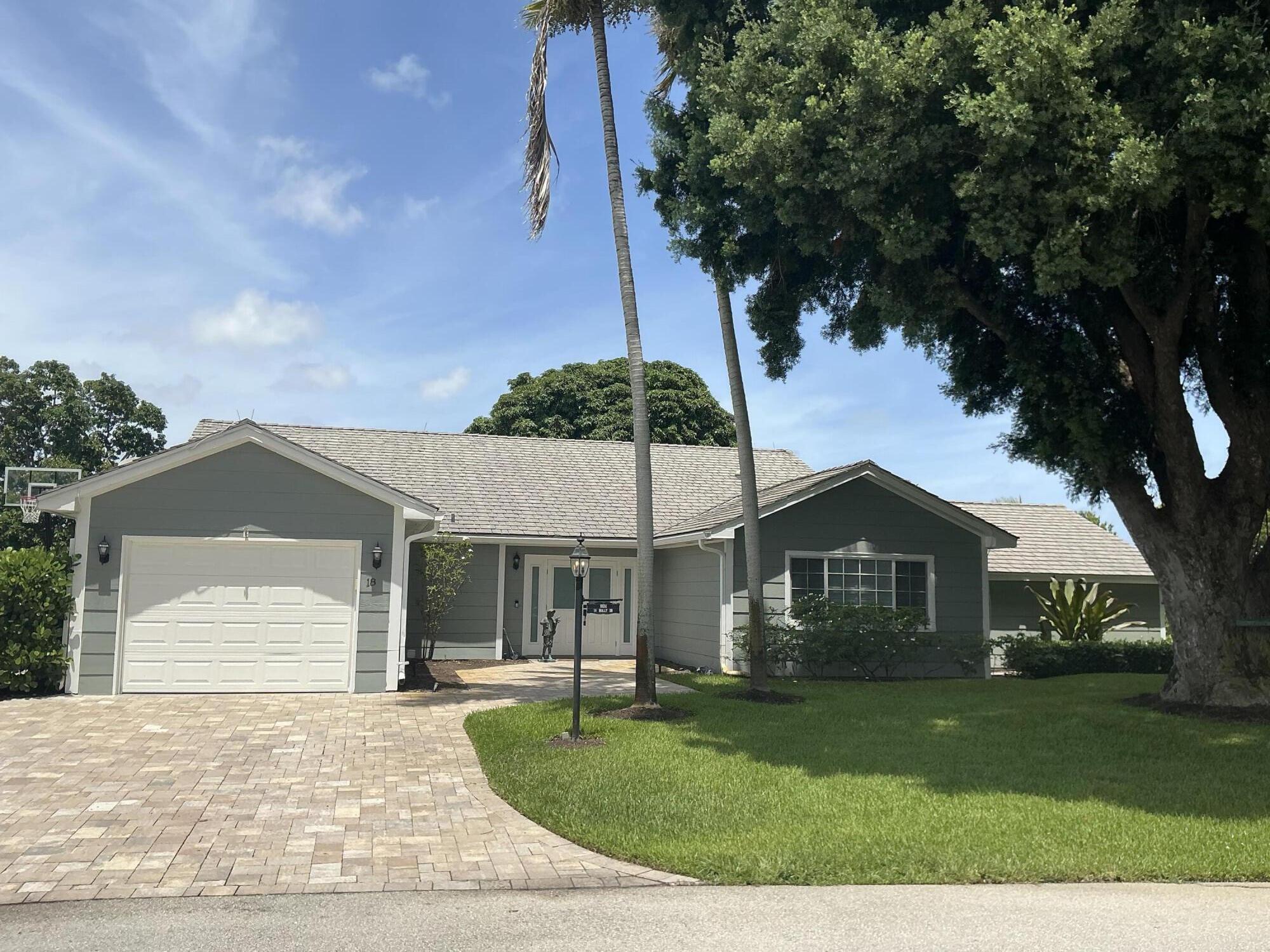 18 Holly Drive
