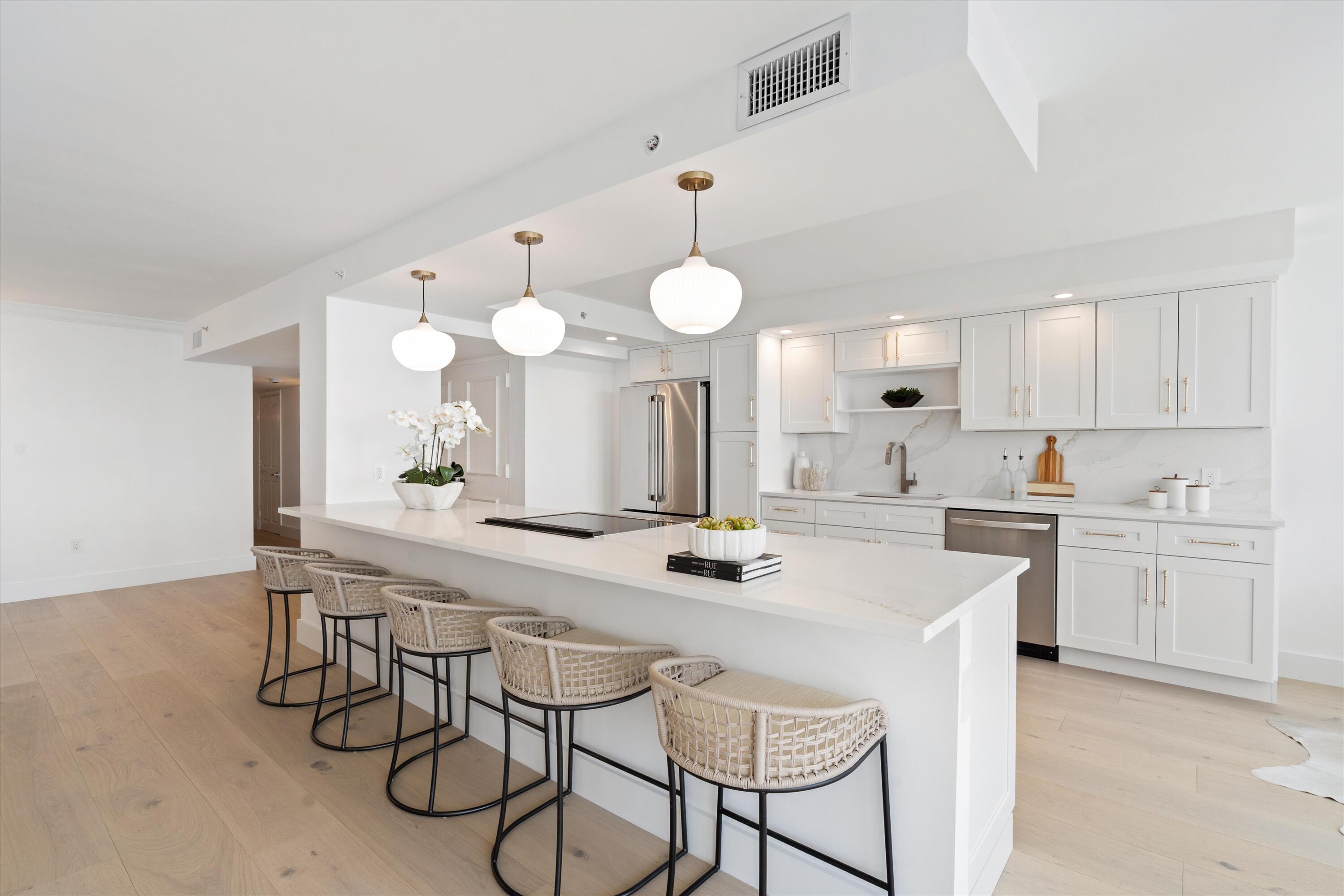 1800 S Ocean 0042 Boulevard 4b