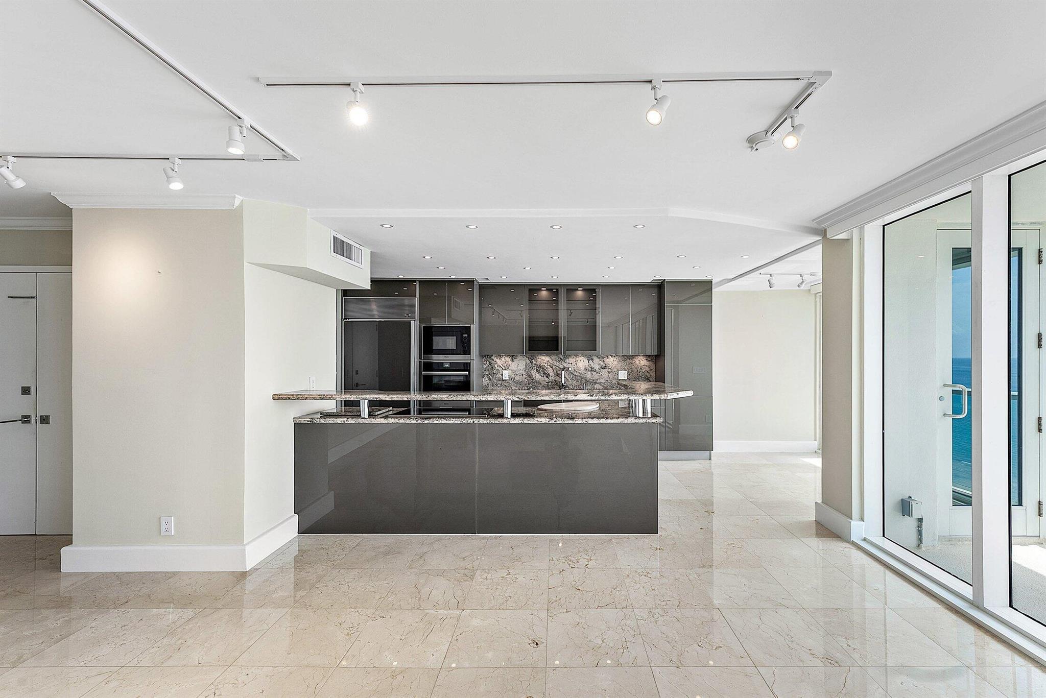 2800 S Ocean Boulevard 14-H