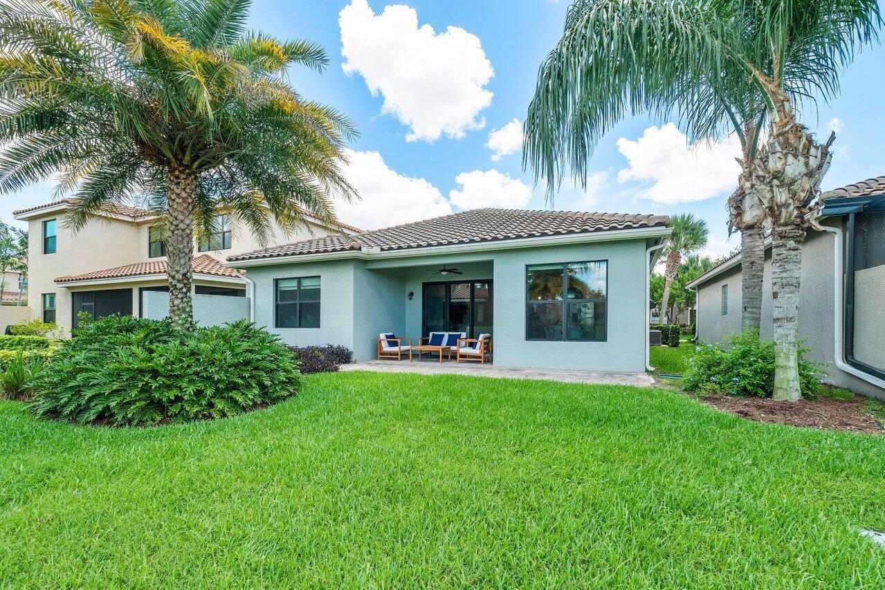 7883 Clay Mica Court
