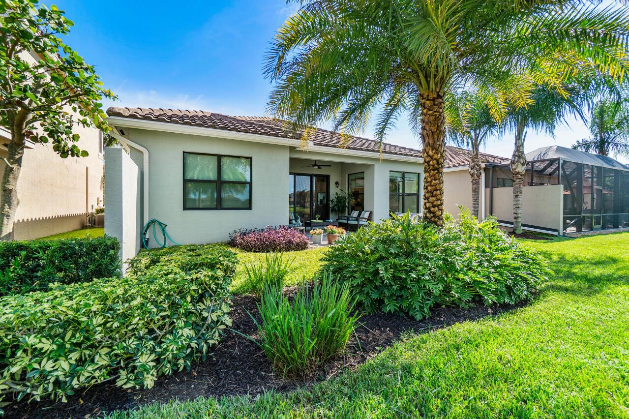 7883 Clay Mica Court