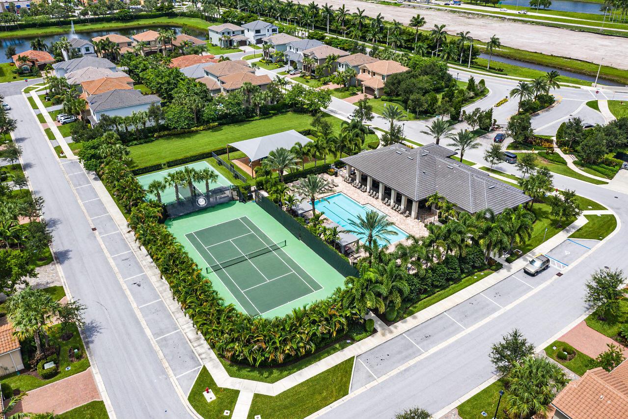 7883 Clay Mica Court