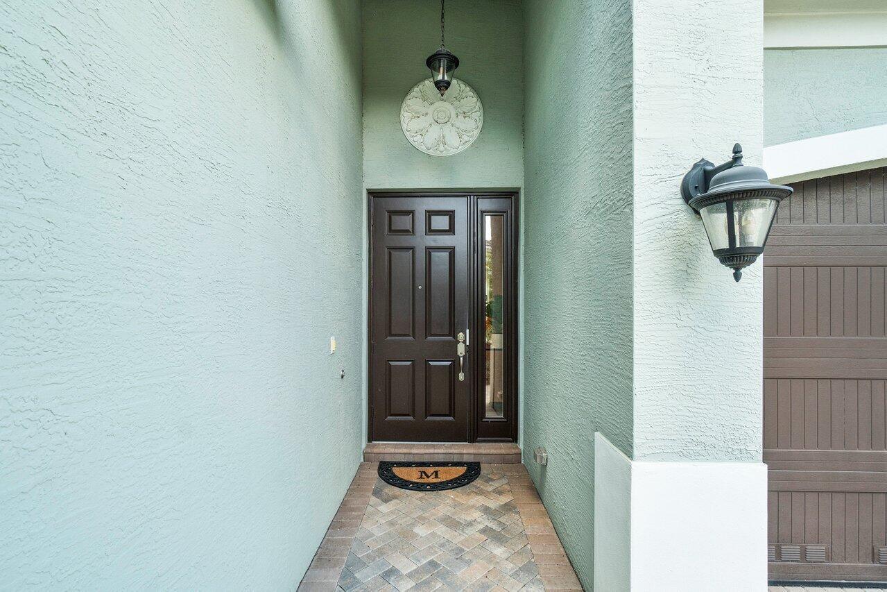 7883 Clay Mica Court