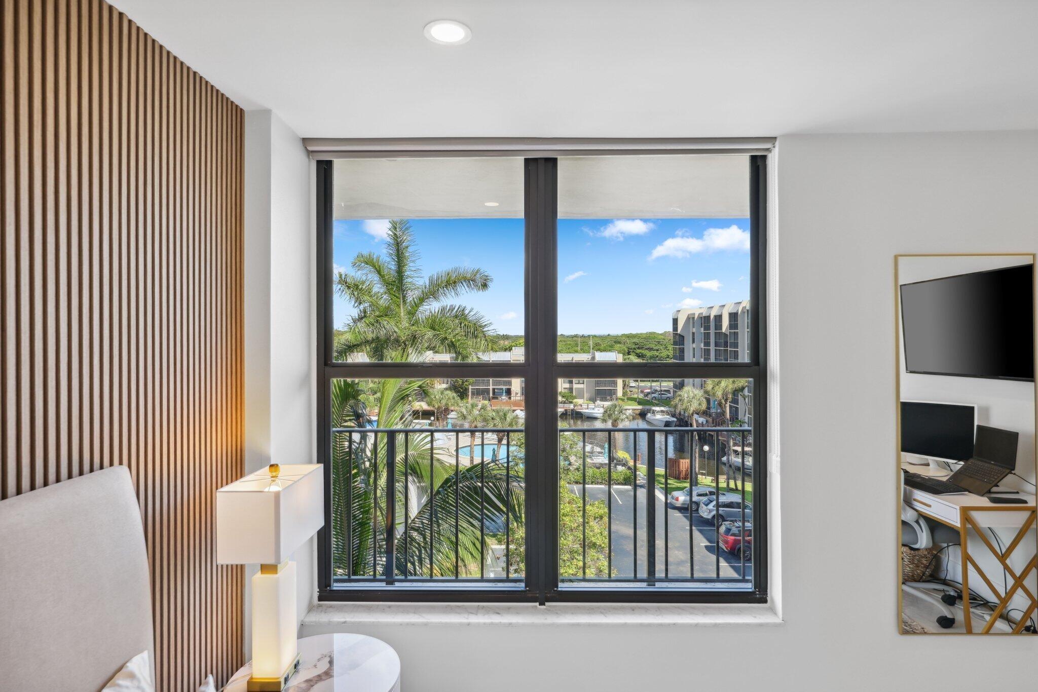 13 Royal Palm Way 5020