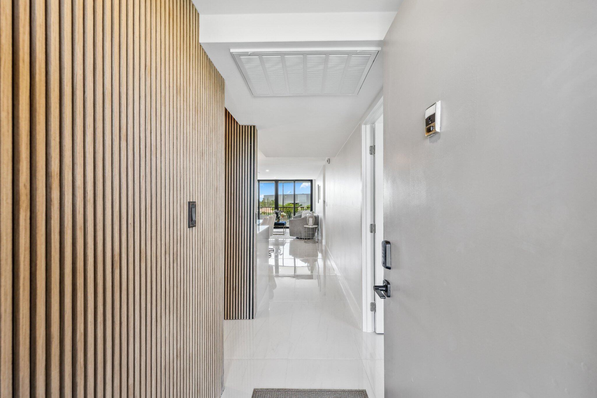 13 Royal Palm Way 5020