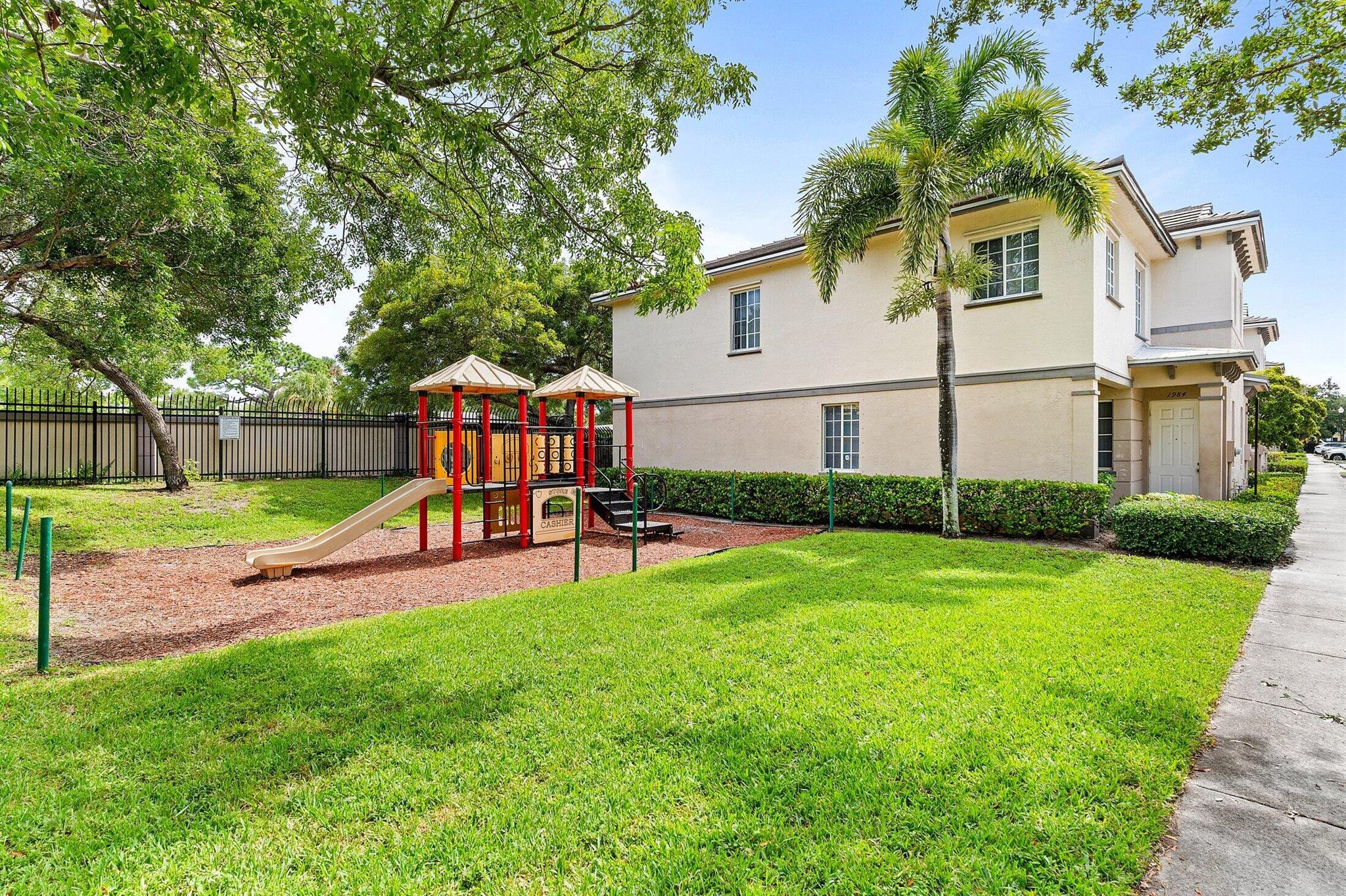 1982 Freeport Lane