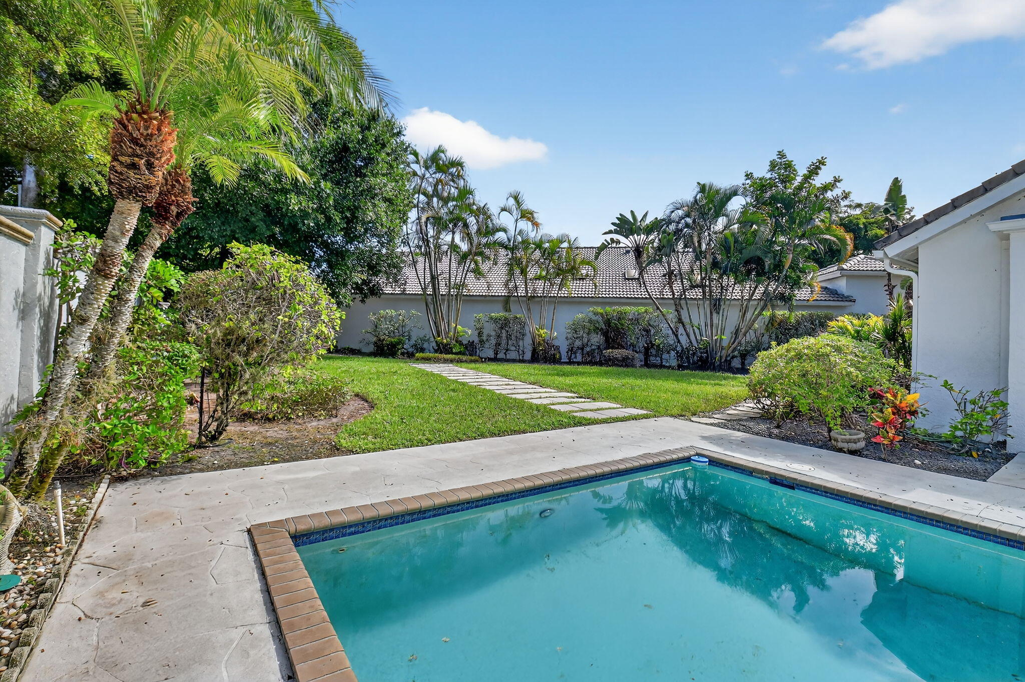 2151 NW 60th Circle
