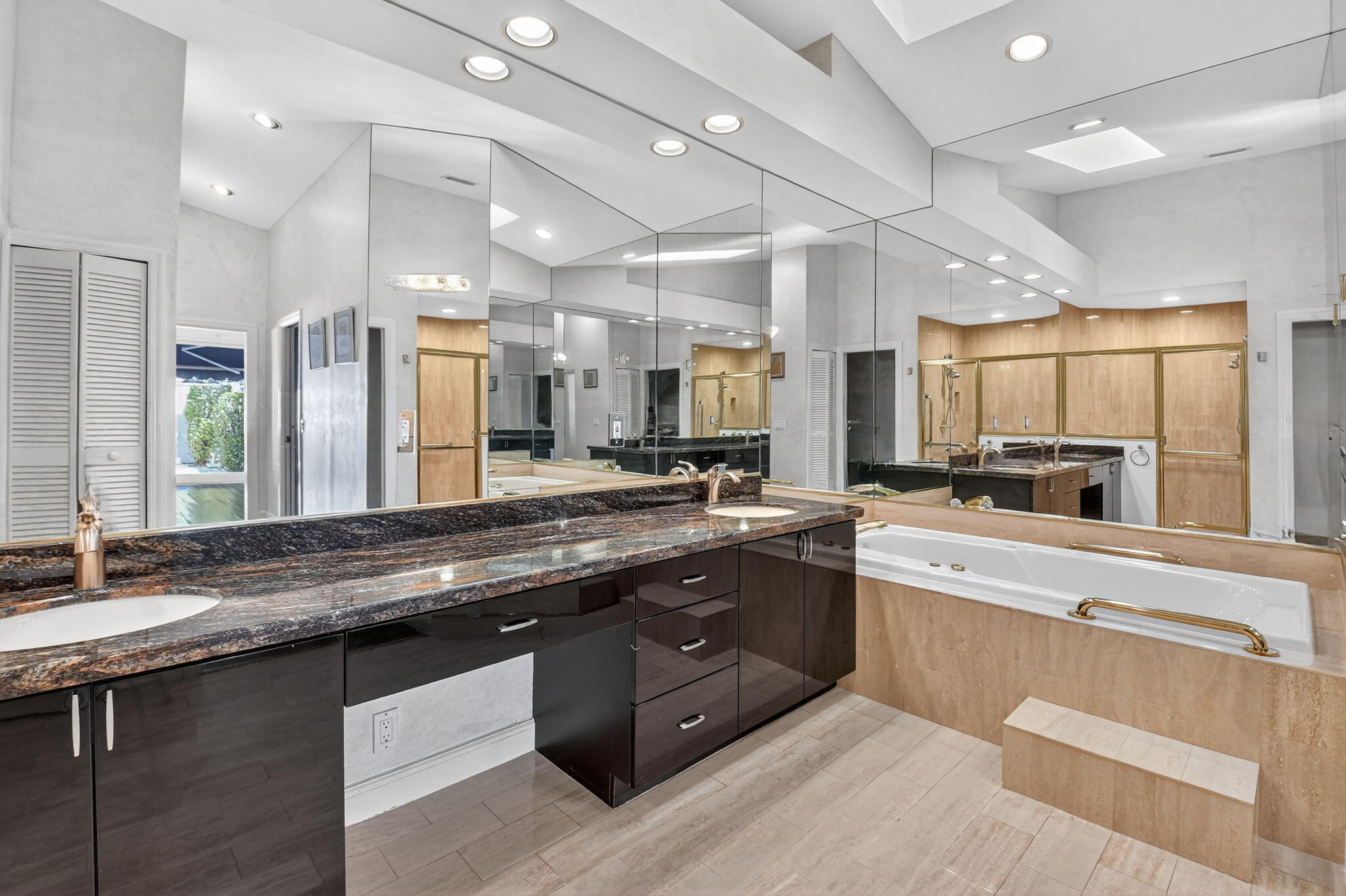 2151 NW 60th Circle