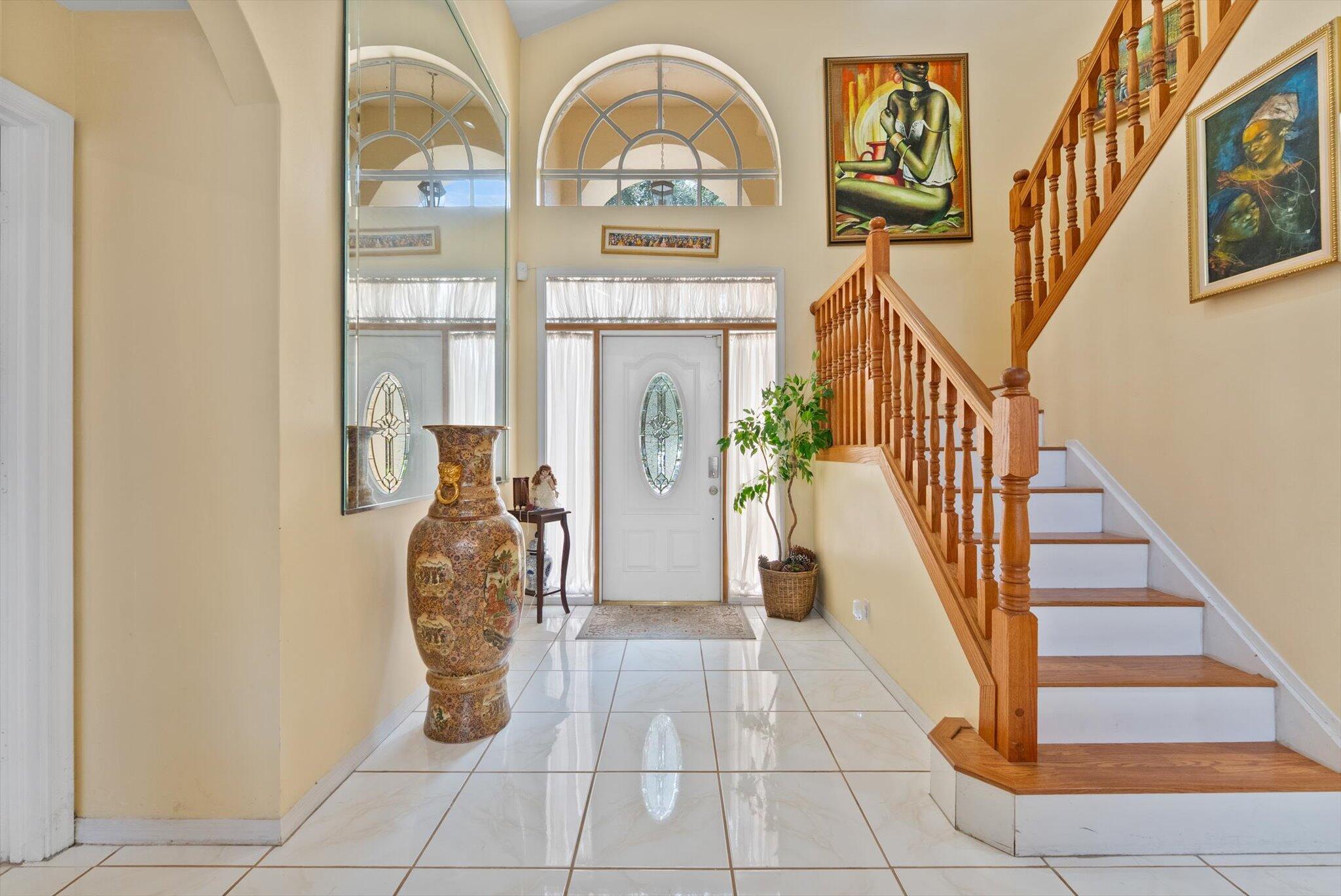 5600 NW 38th Terrace