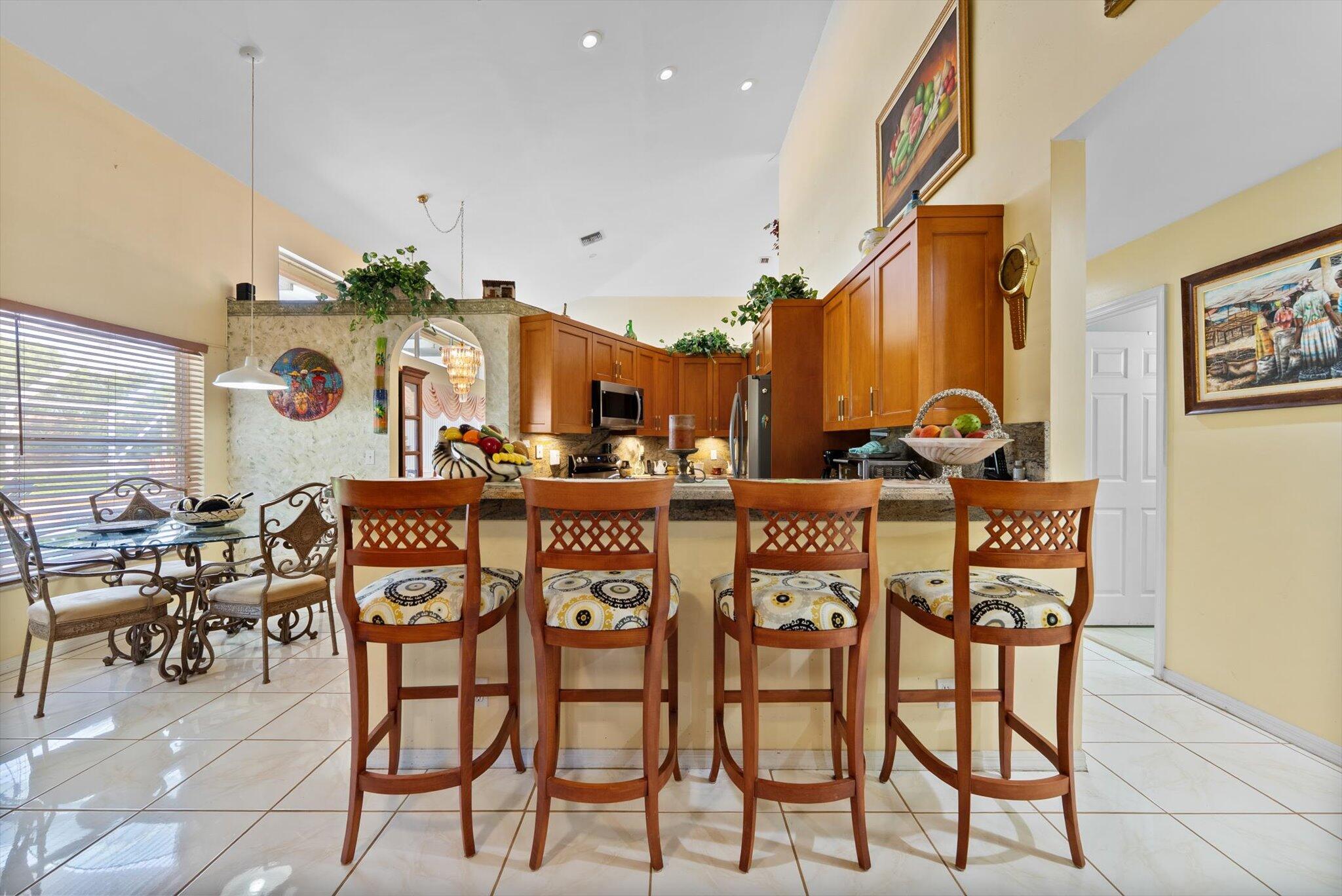 5600 NW 38th Terrace