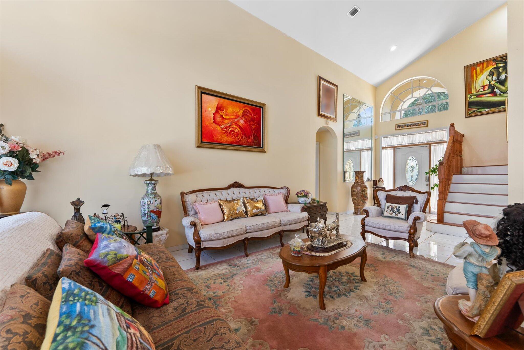 5600 NW 38th Terrace