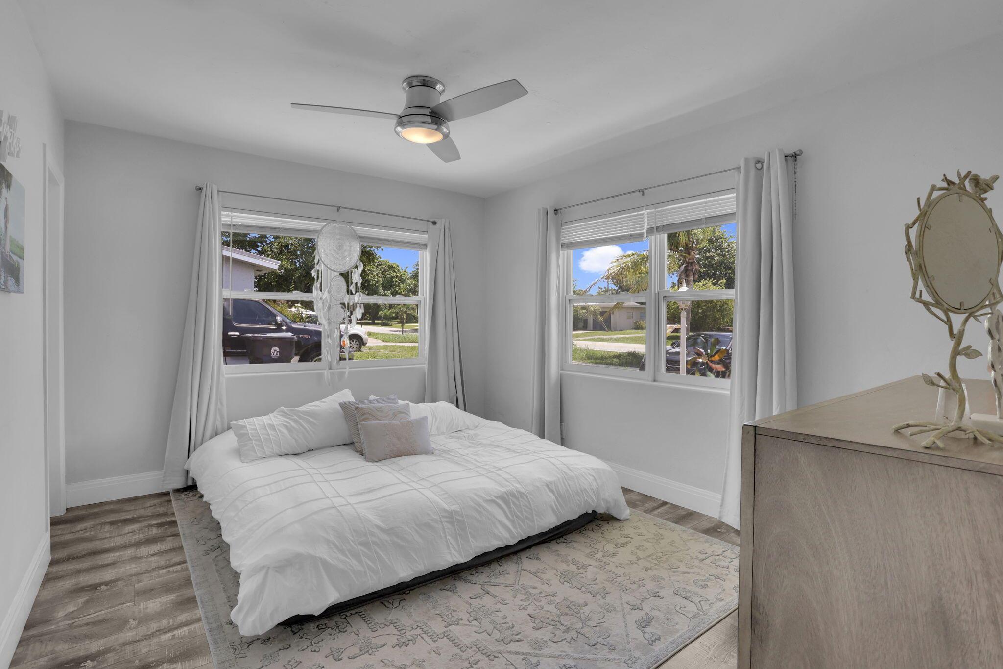 1707 High Ridge Road