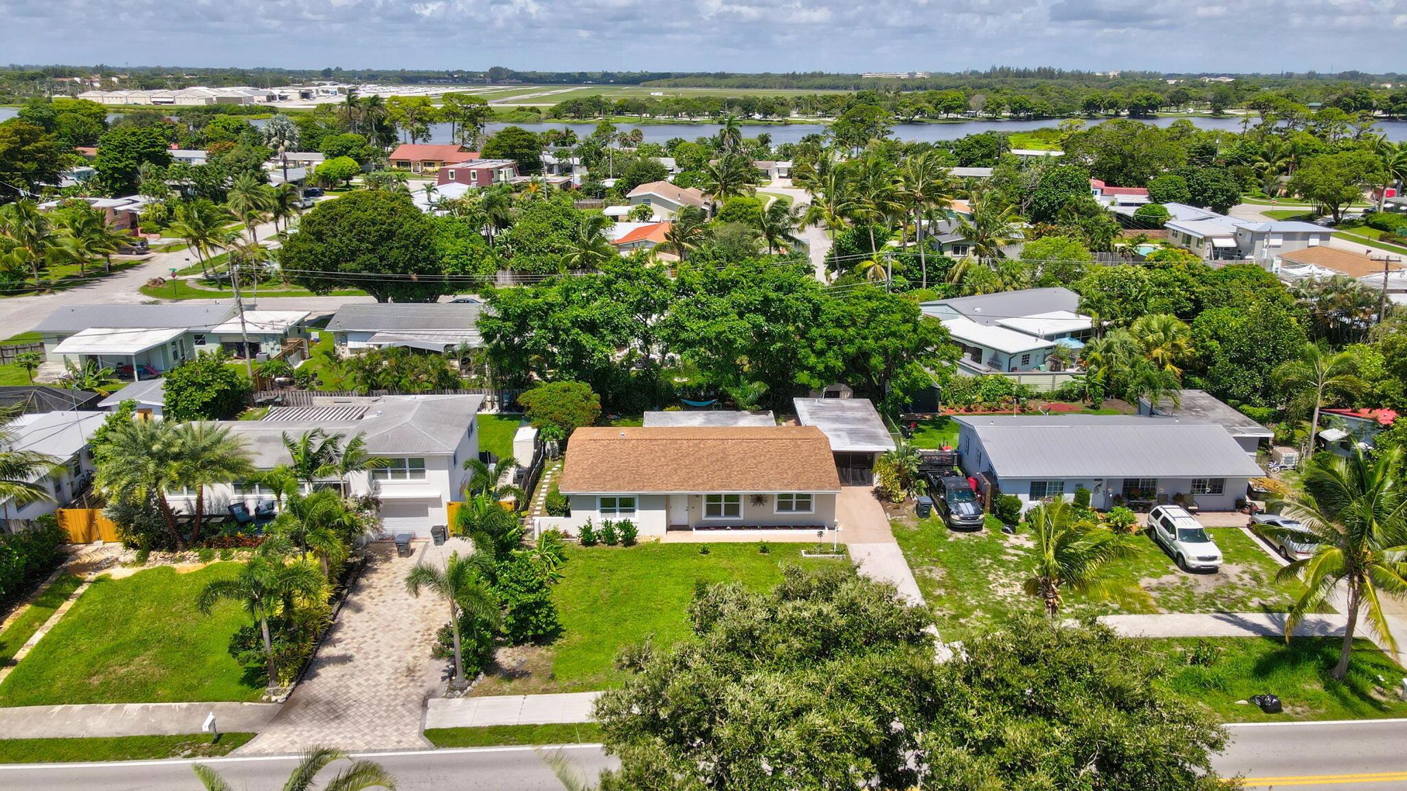 1707 High Ridge Road