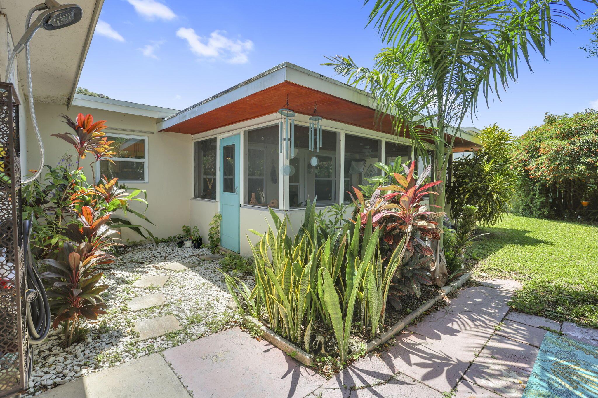 1707 High Ridge Road