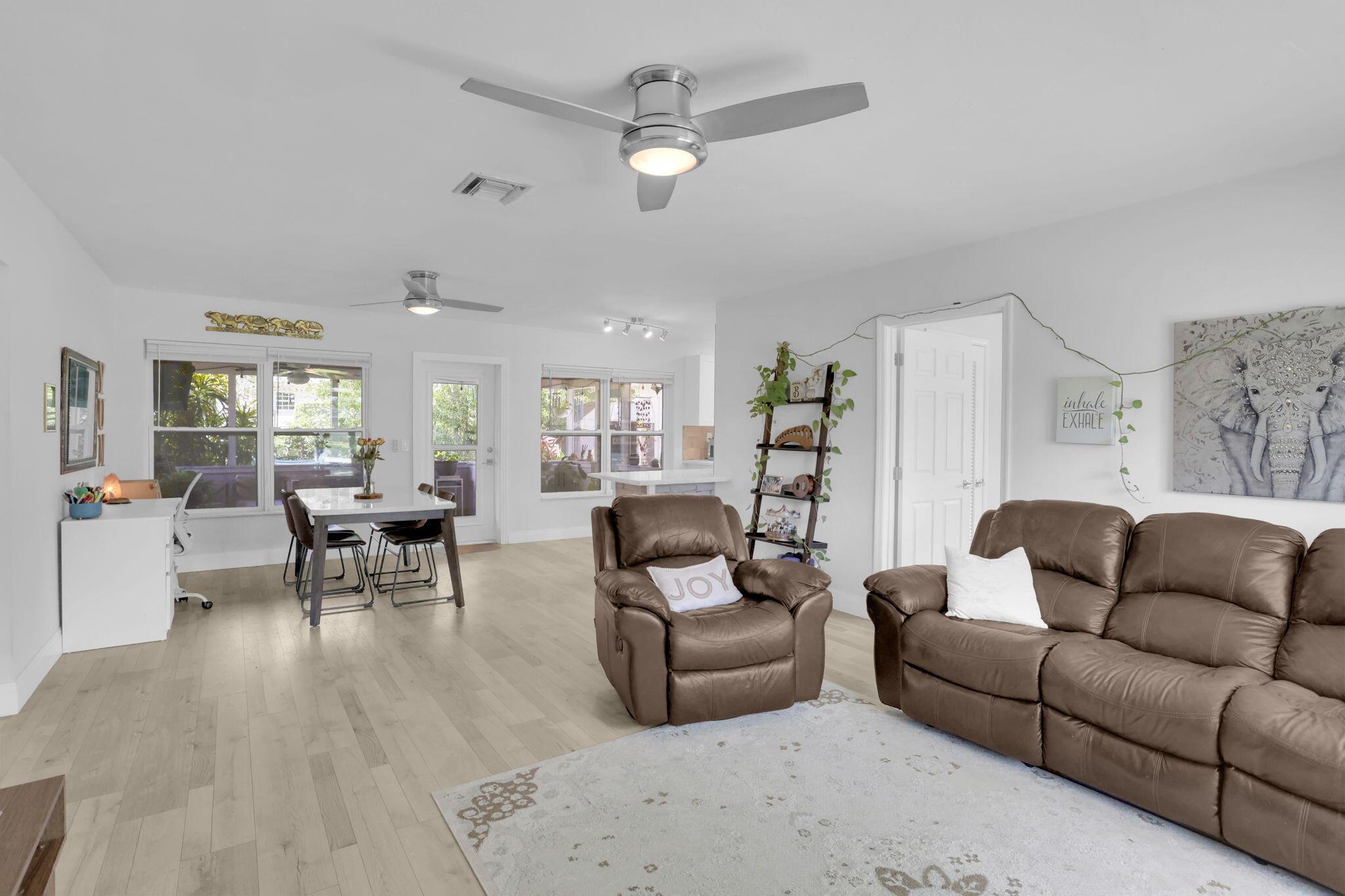 1707 High Ridge Road