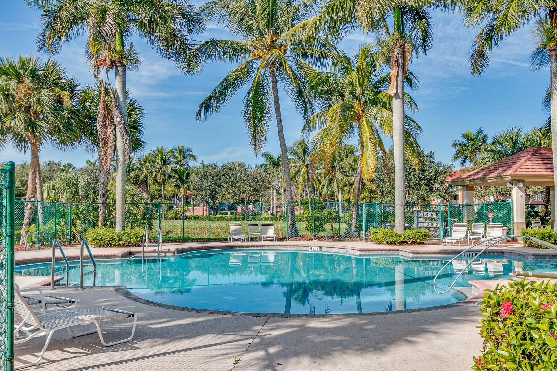 6188 Spring Isles Boulevard