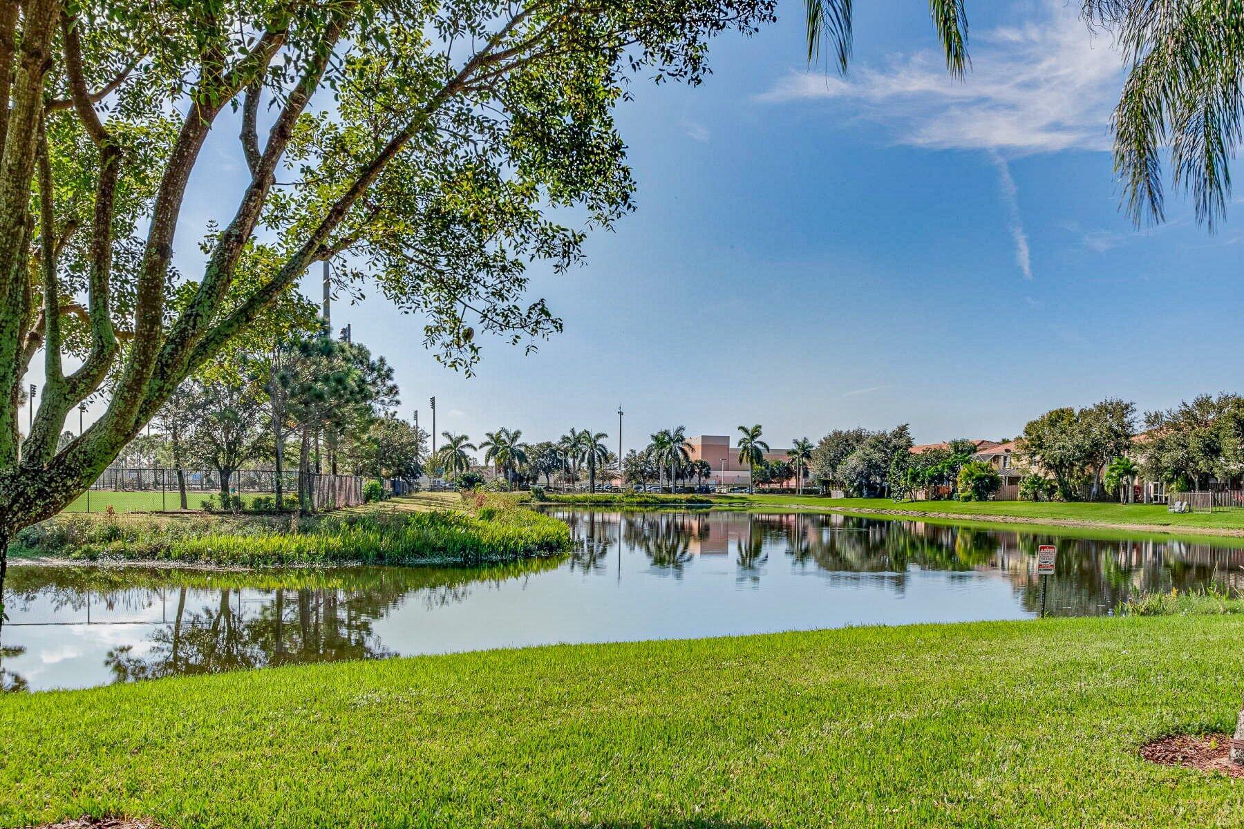 6188 Spring Isles Boulevard