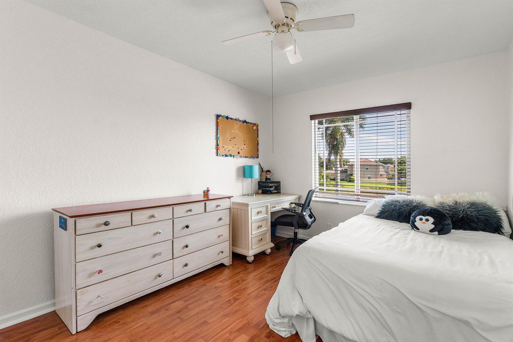 6188 Spring Isles Boulevard