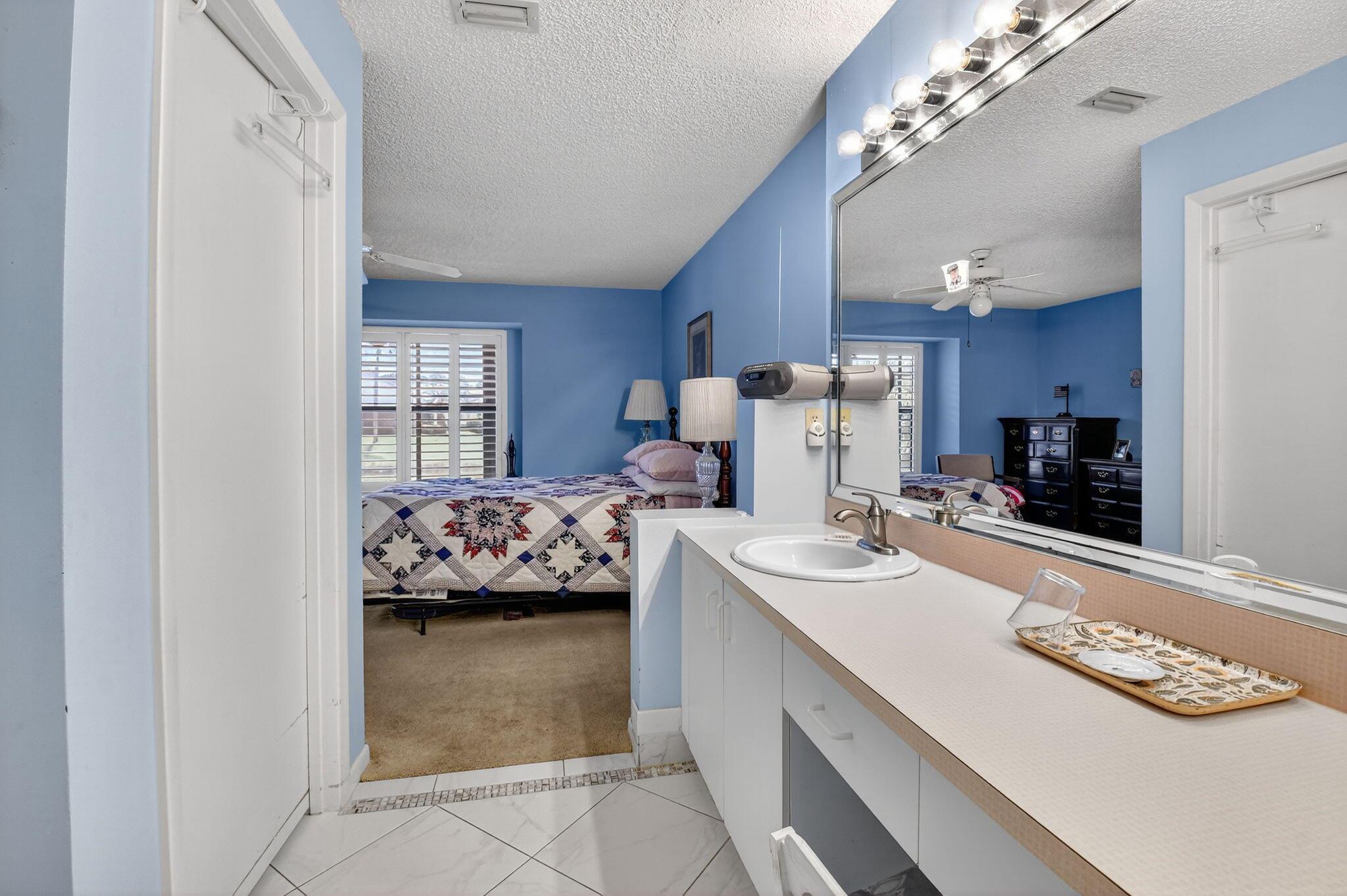 10916 Stafford Circle S