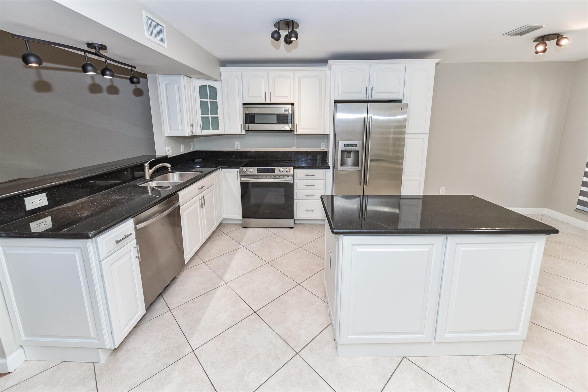 10298 Hidden Springs Court