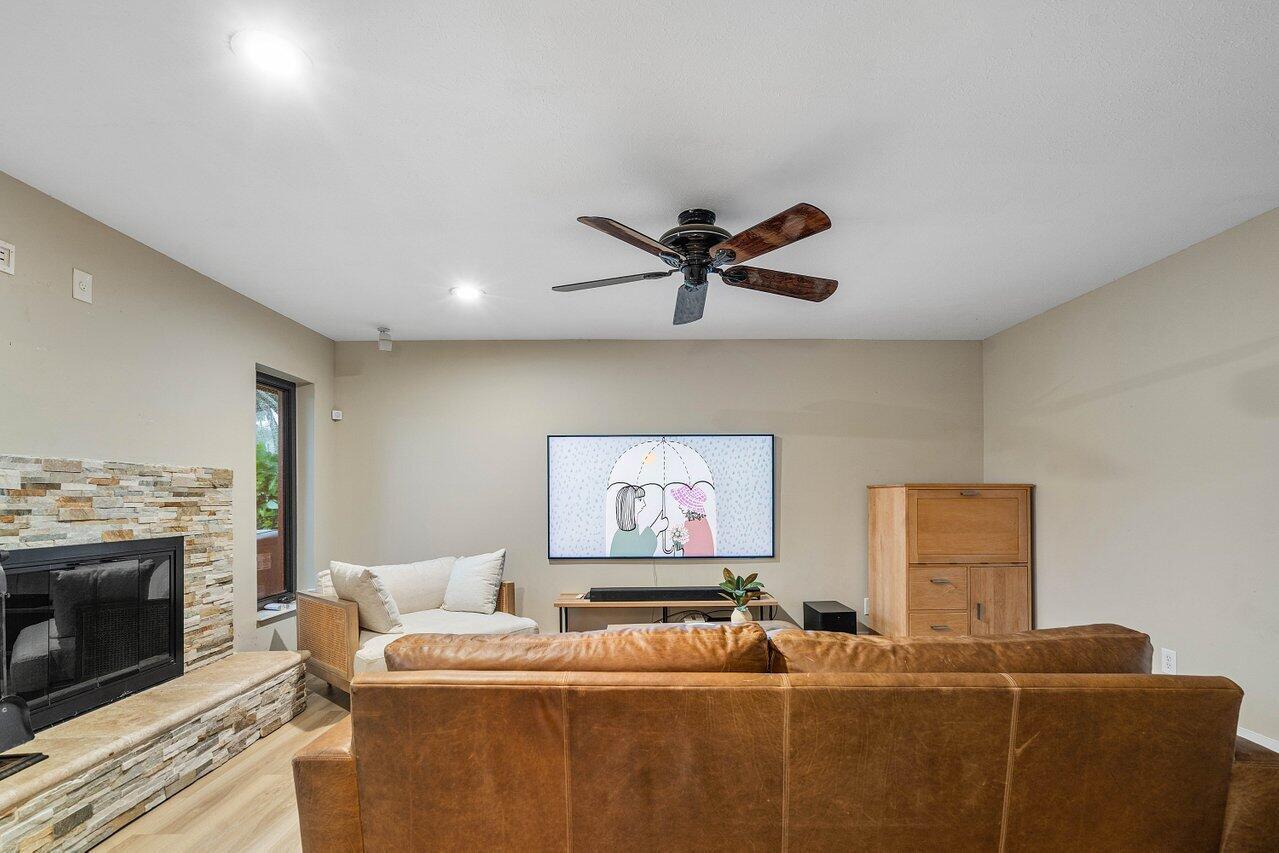 21792 Mountain Sugar Lane