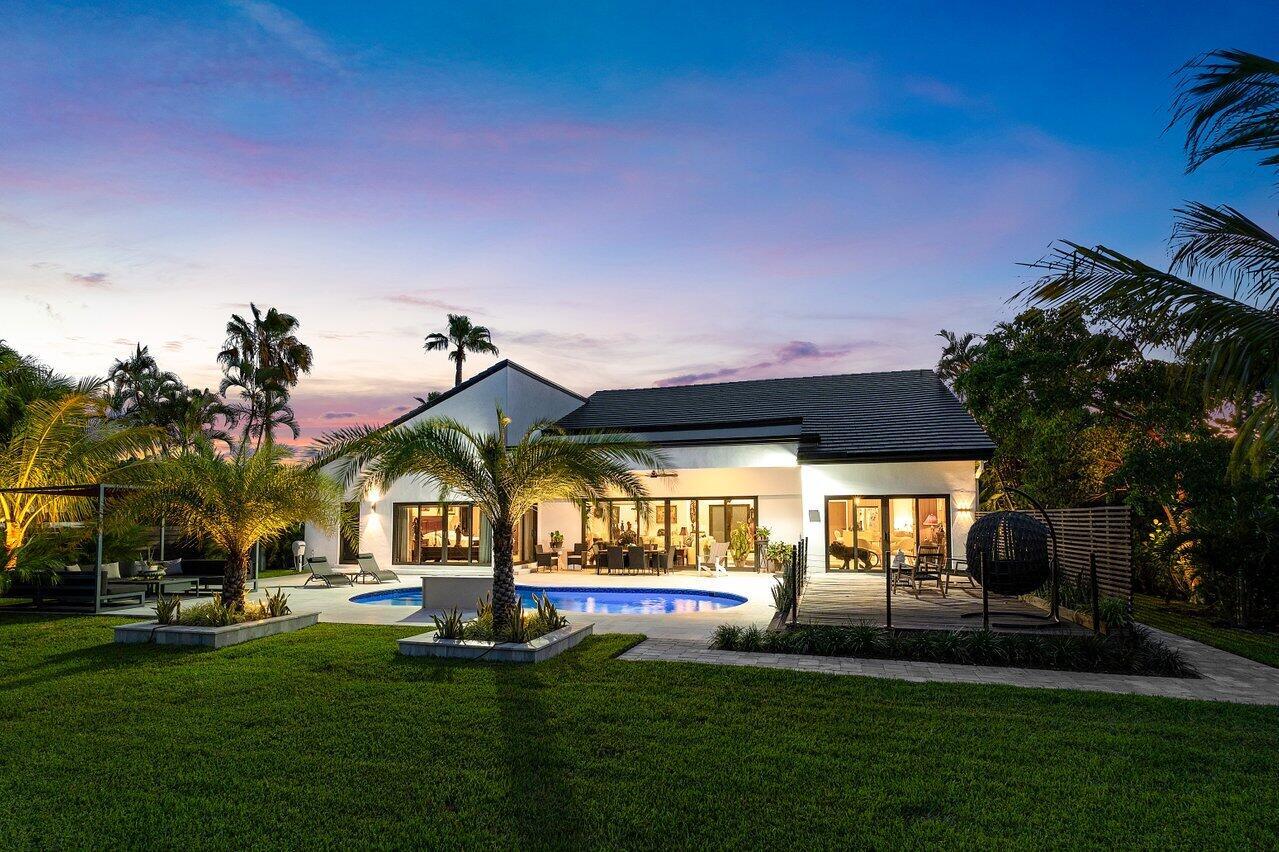 5950 NW 4th Avenue