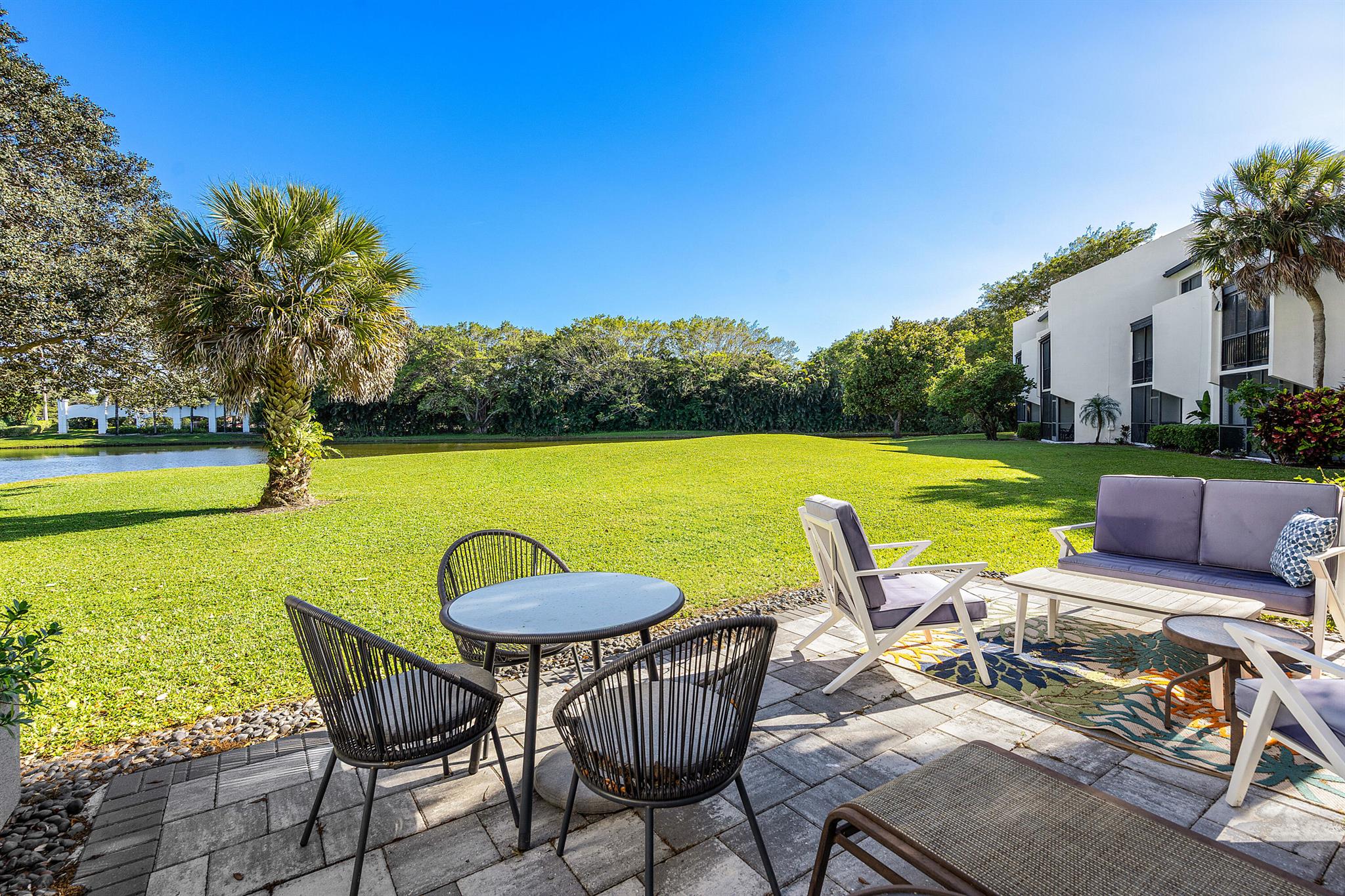 3505 Bridgewood Drive 3505