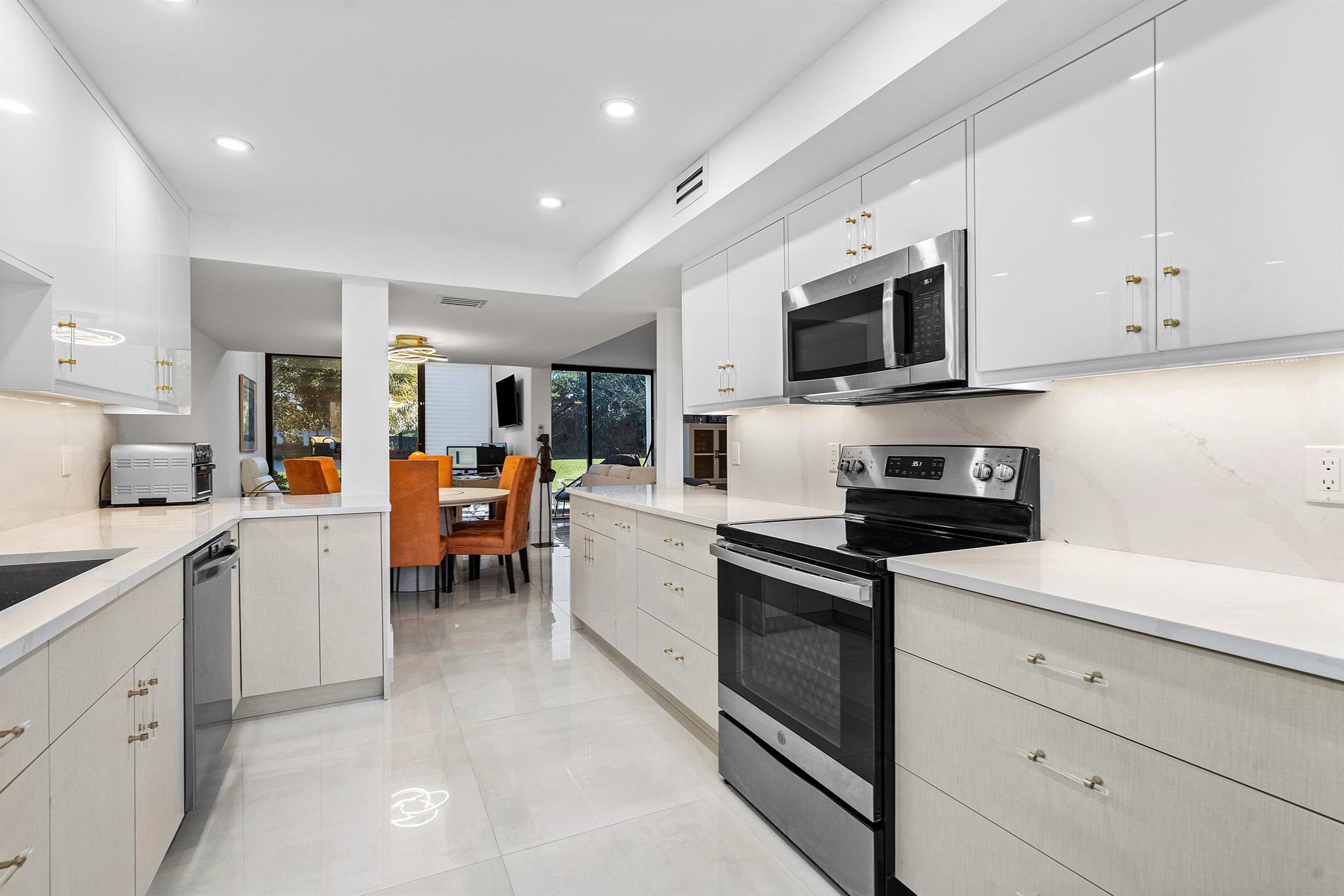 3505 Bridgewood Drive 3505