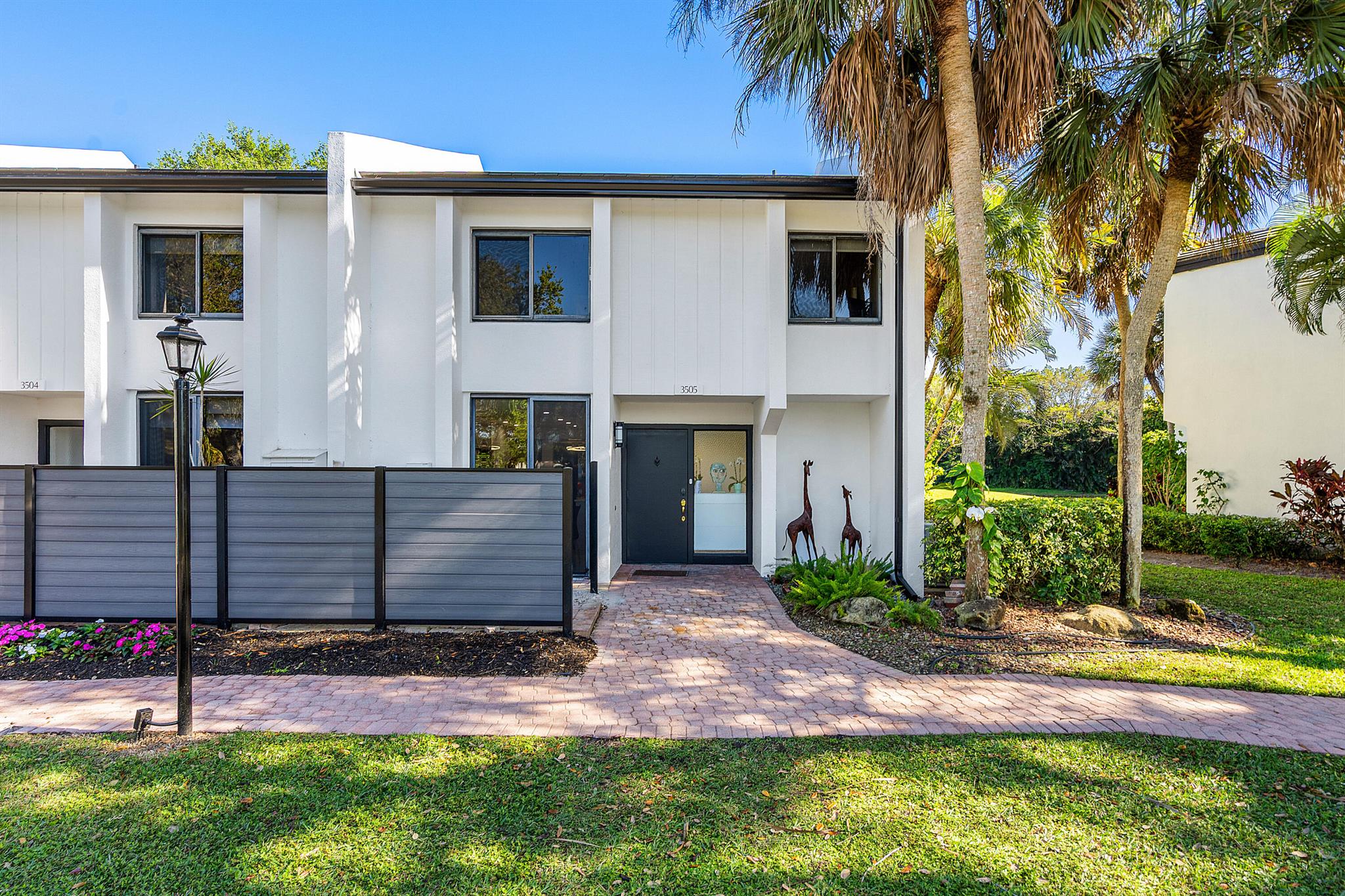 3505 Bridgewood Drive 3505