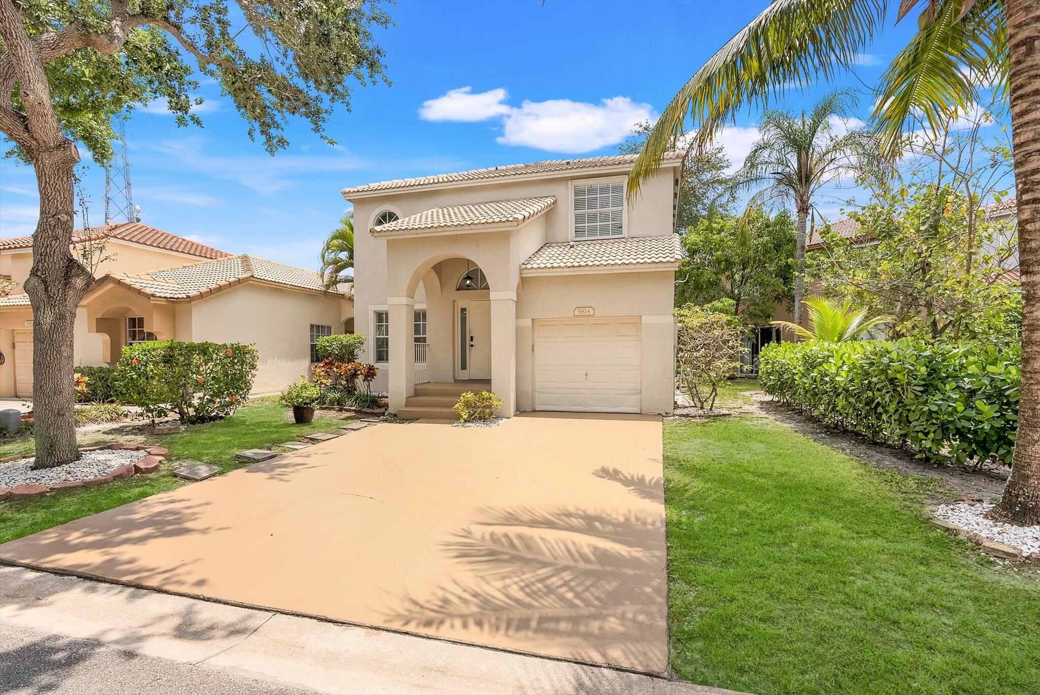5814 Eagle Cay Lane
