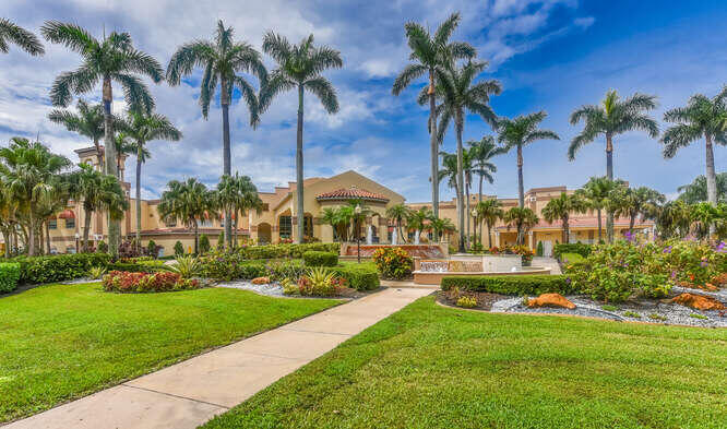 5749 Gemstone Court 105