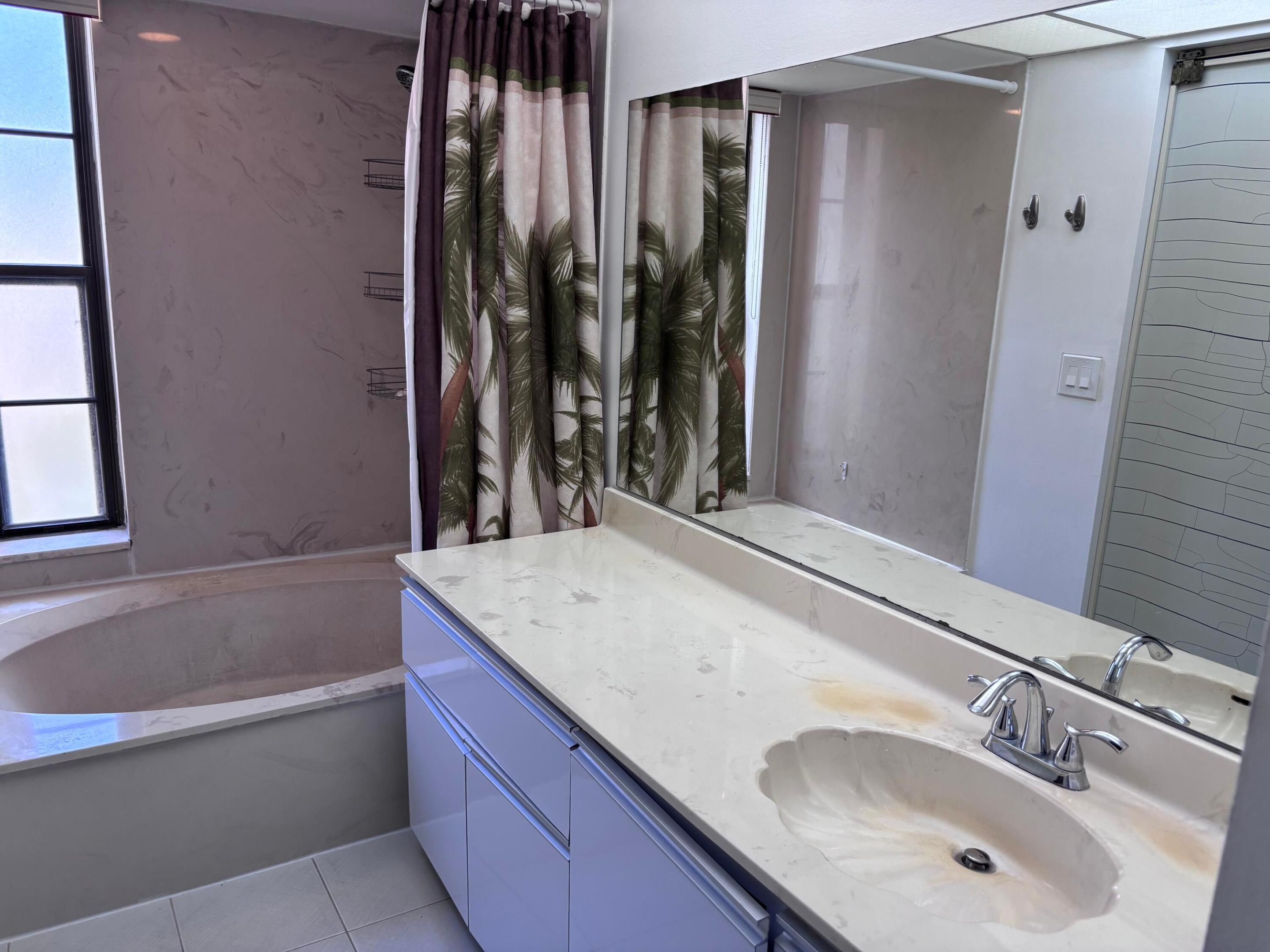 9370 SW 8th Street 407, Boca Raton Unit: 407