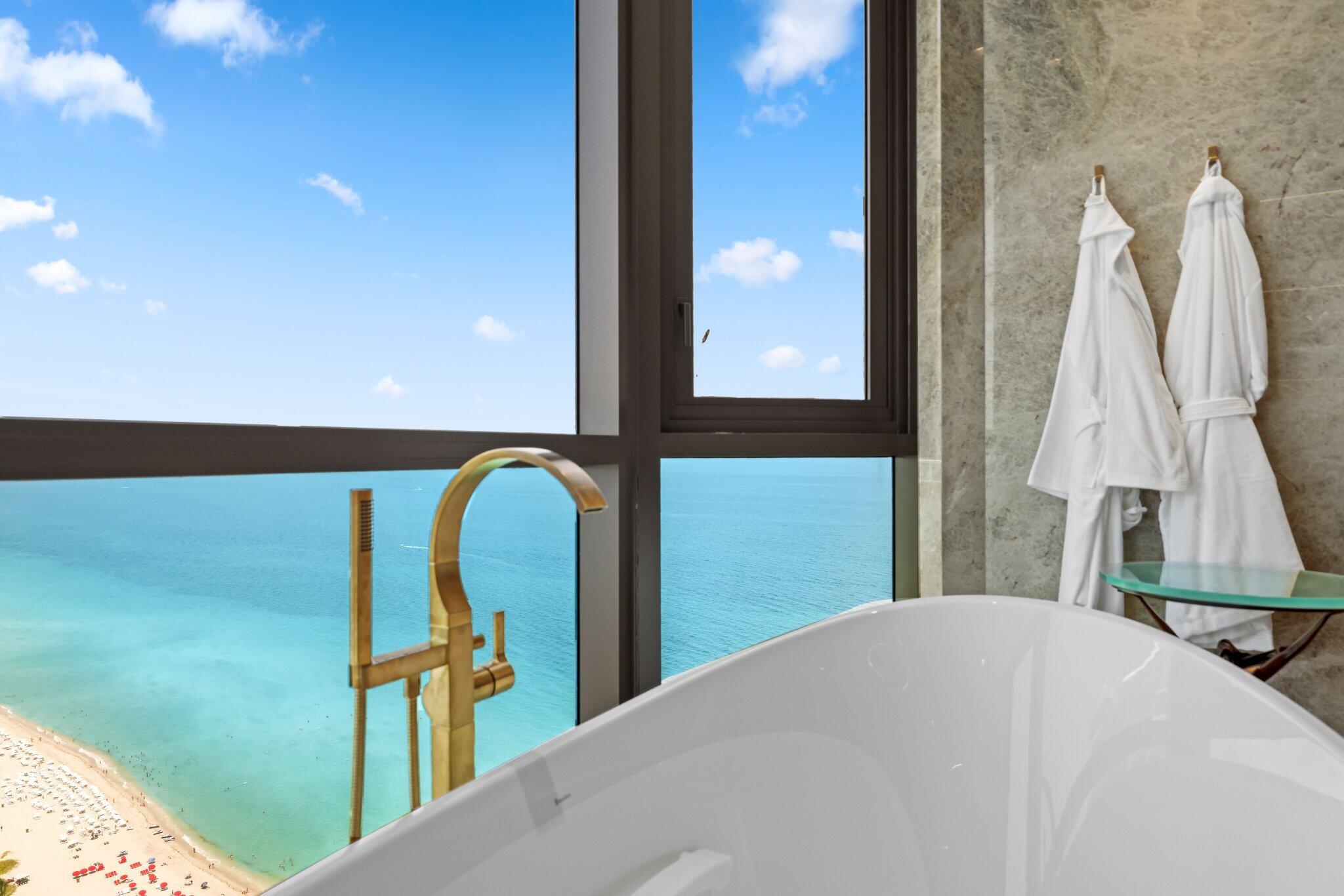 17749 Collins Avenue Ts 3901/3902