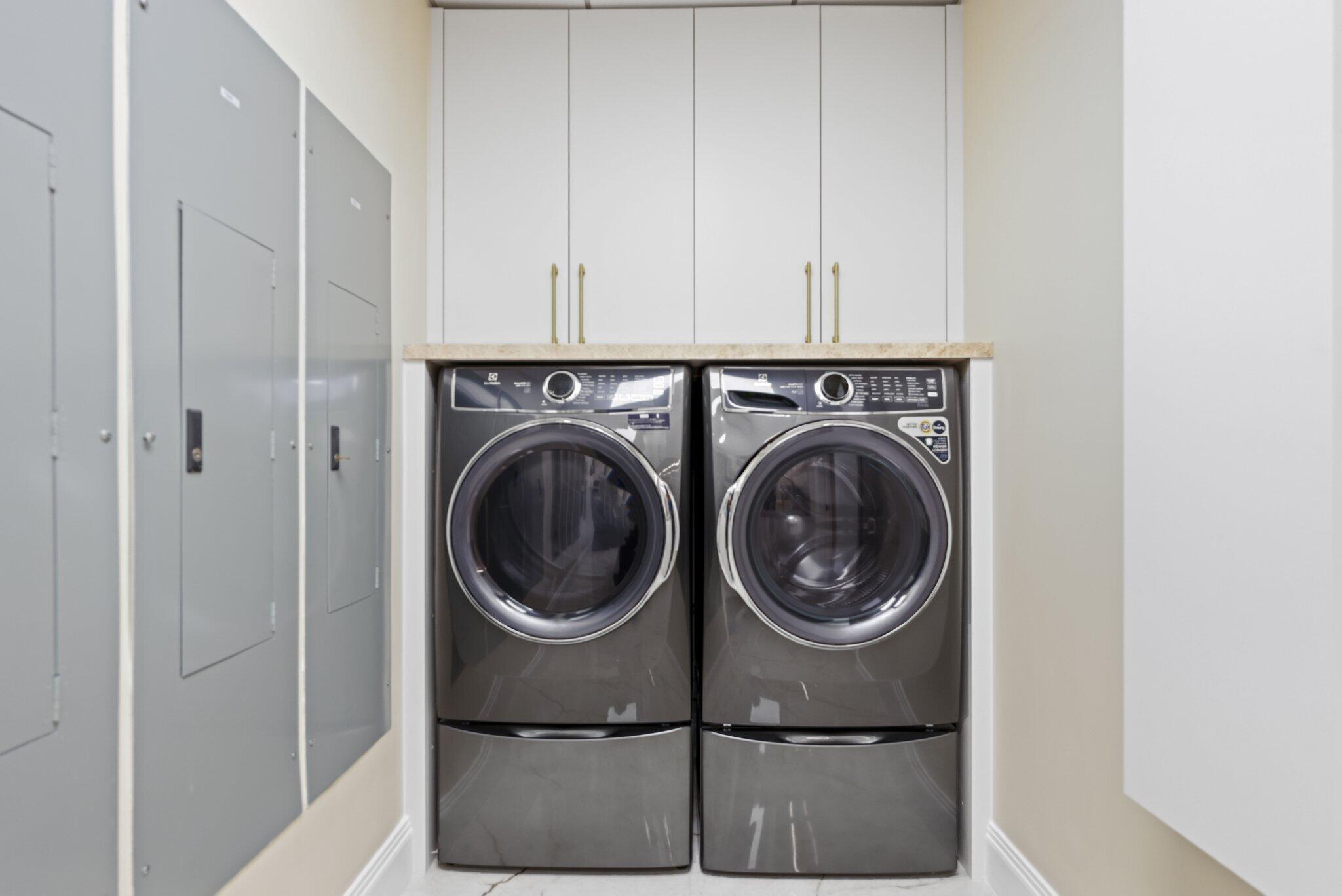 17749 Collins Avenue Ts 3901/3902