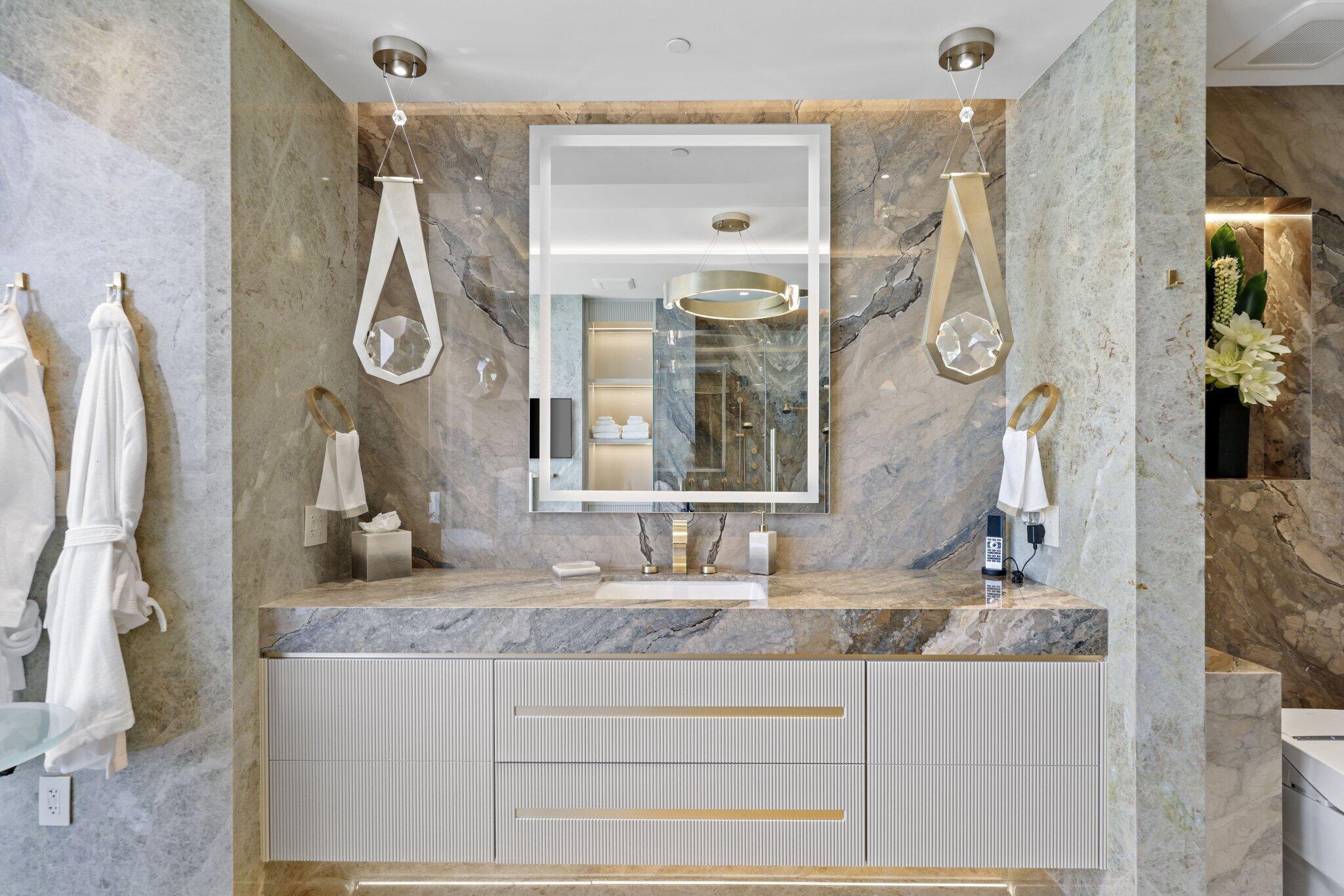 17749 Collins Avenue Ts 3901/3902