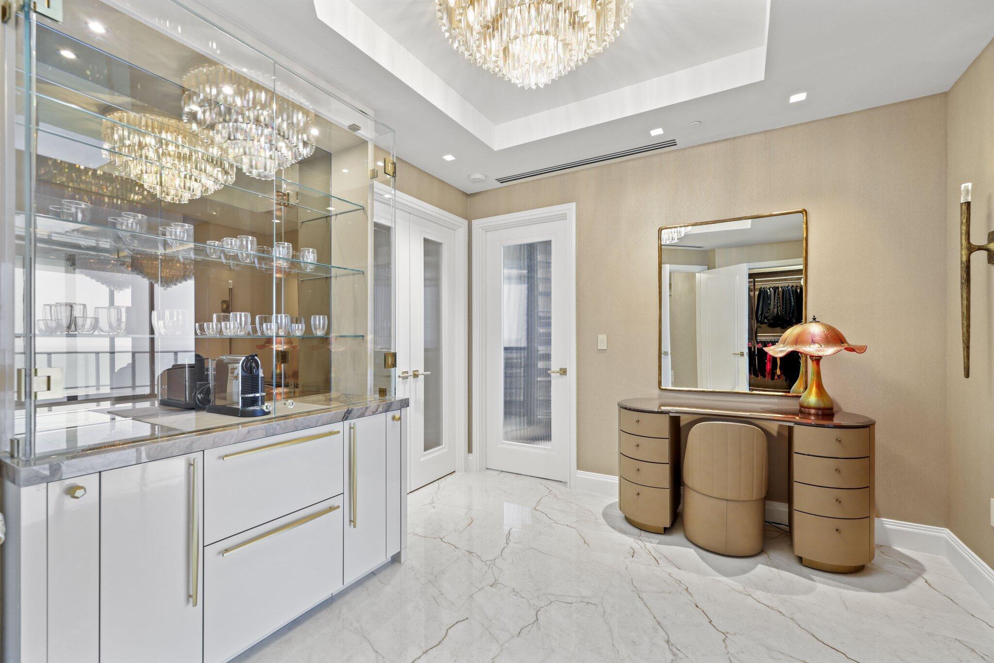 17749 Collins Avenue Ts 3901/3902