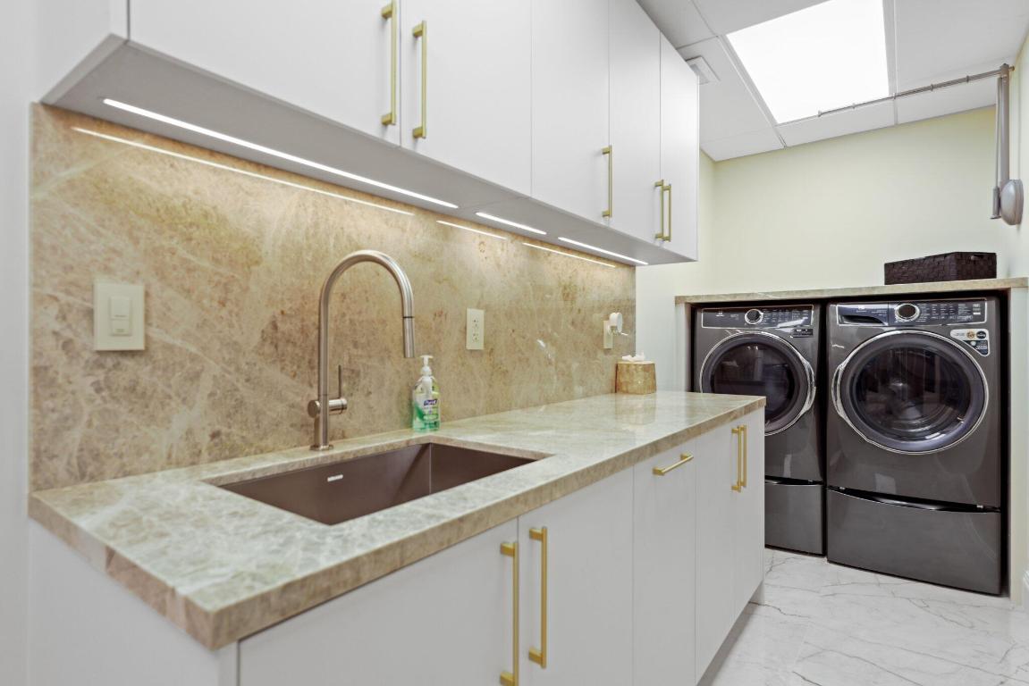 17749 Collins Avenue Ts 3901/3902