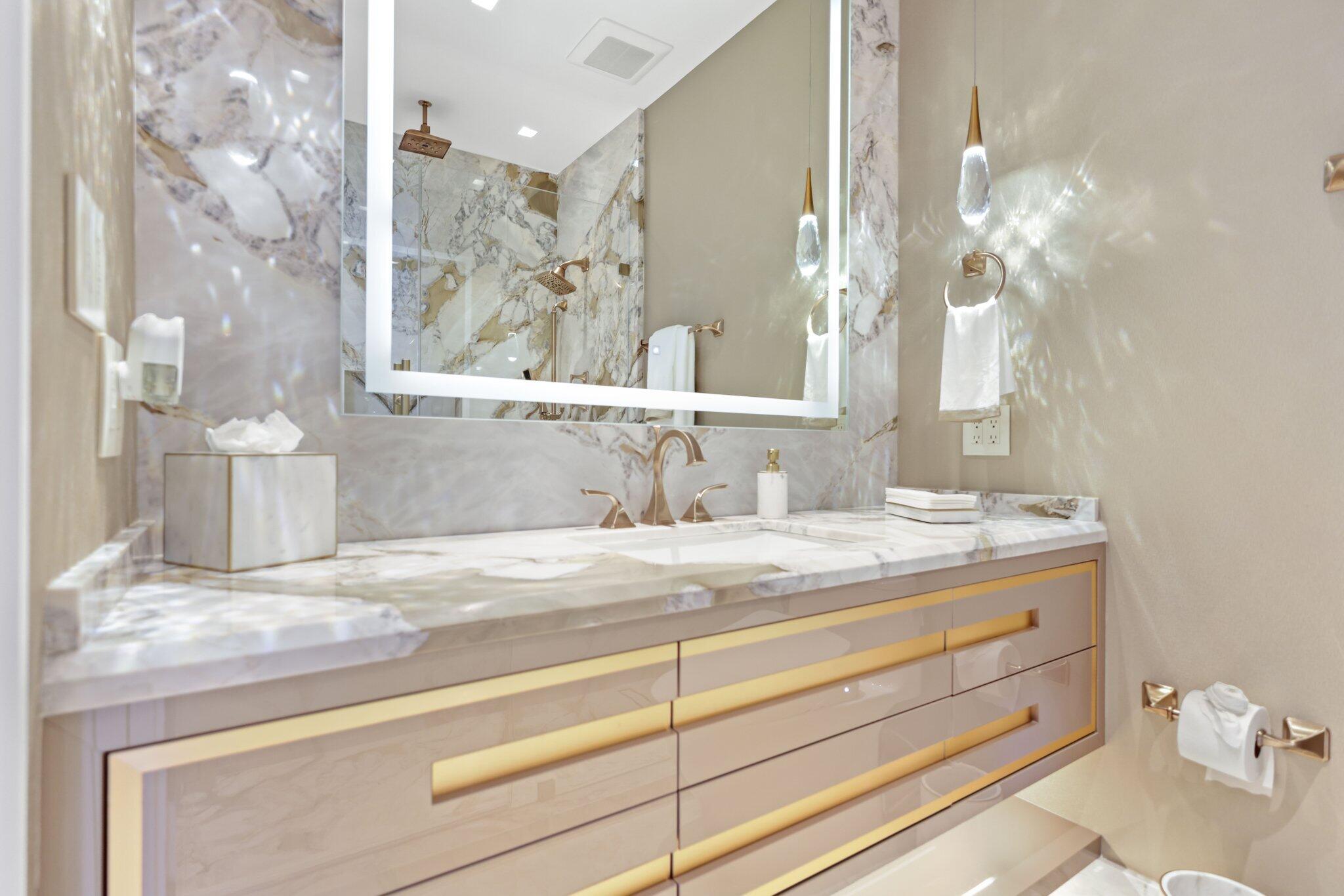 17749 Collins Avenue Ts 3901/3902