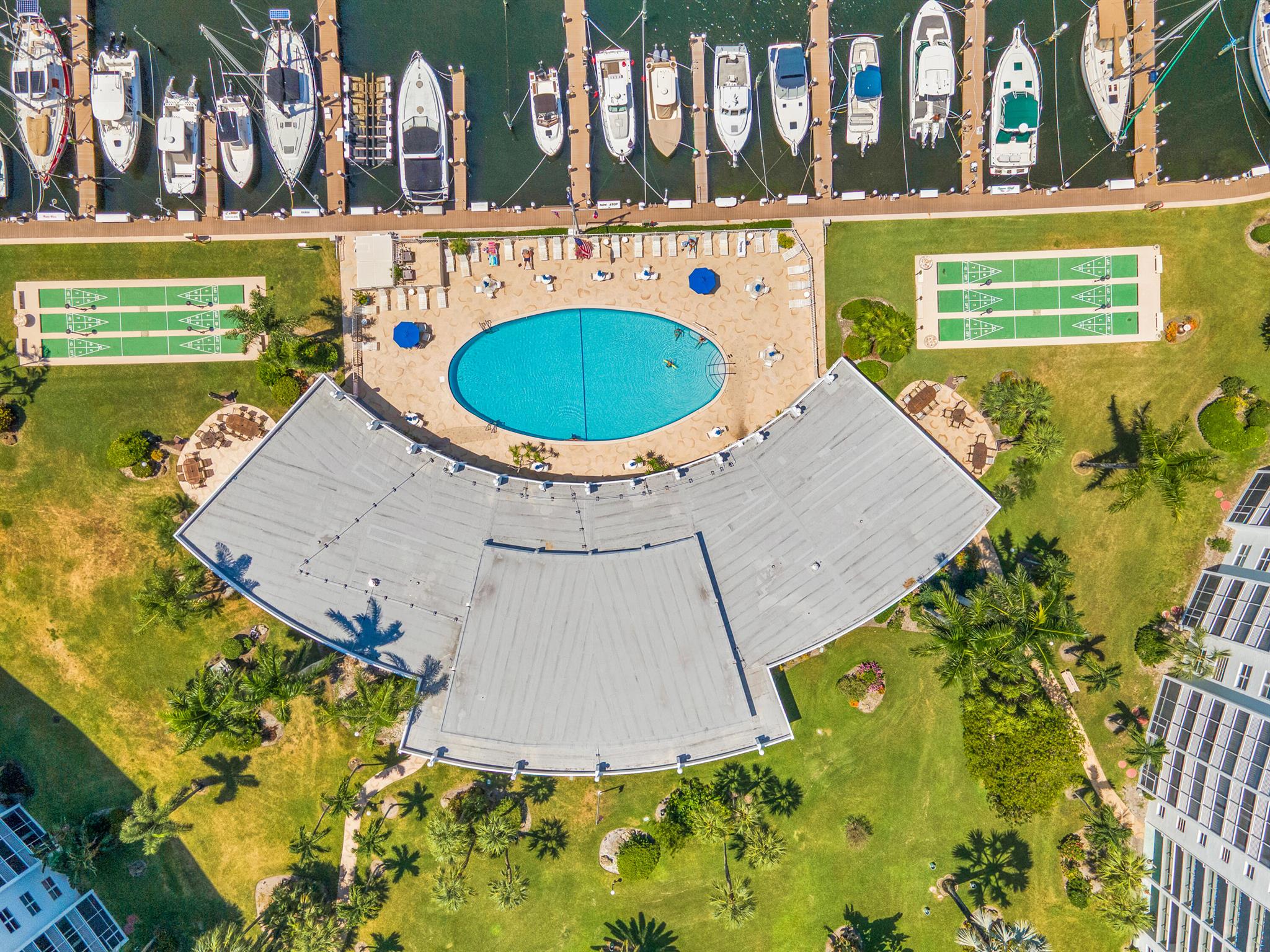 2731 NE 14th St Causeway 314