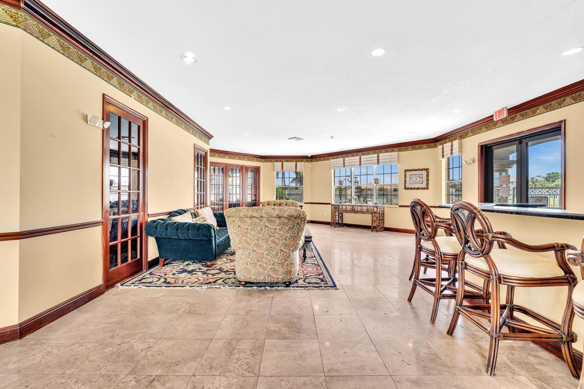 5011 Wiles Road 206