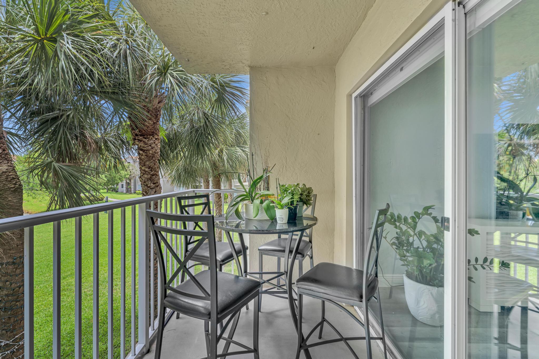 5011 Wiles Road 206