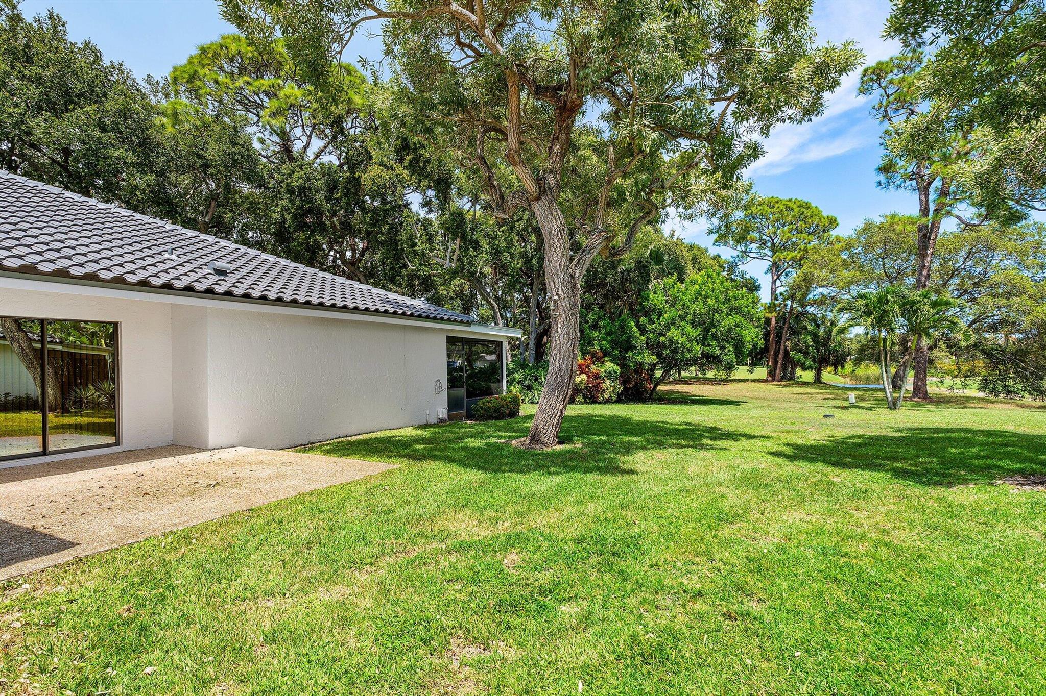 56 Woods Lane